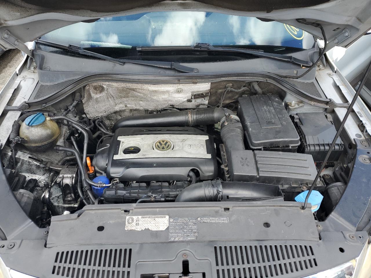 2009 Volkswagen Tiguan Se VIN: WVGBV75N59W526086 Lot: 84641825