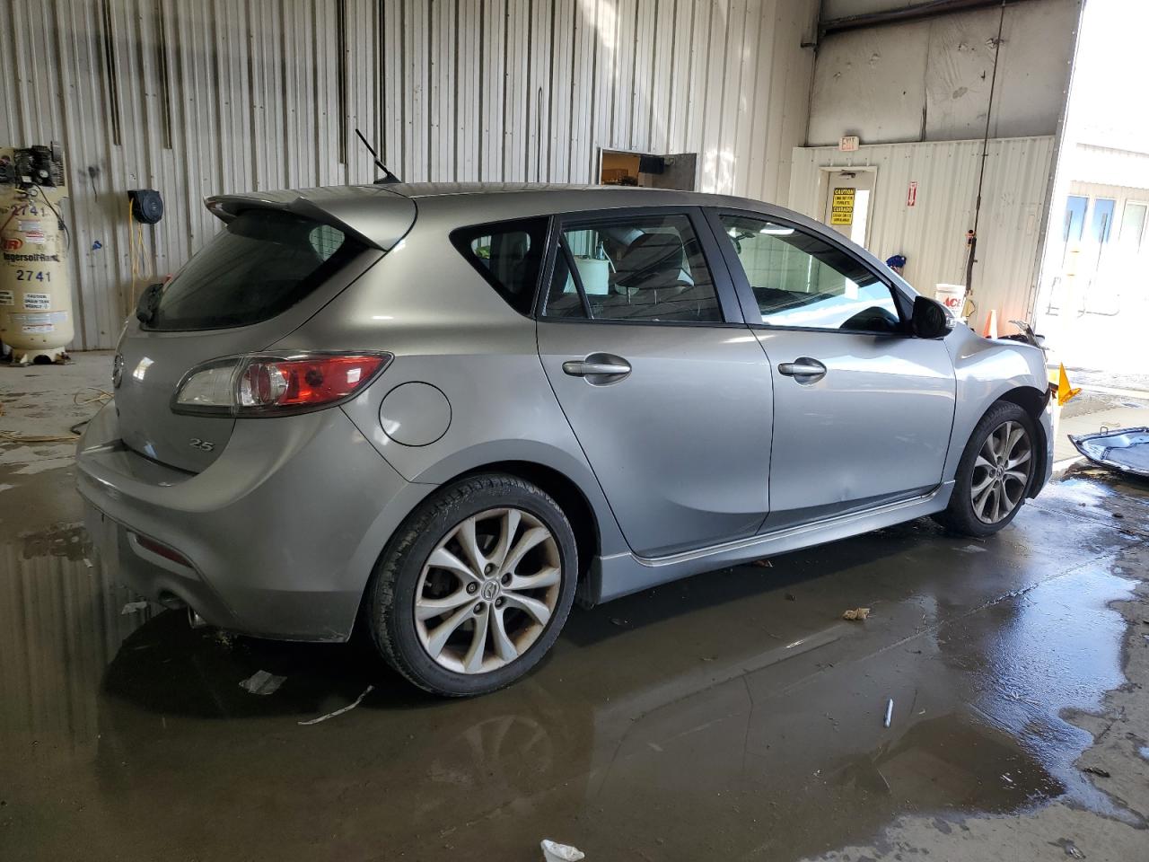 2010 Mazda 3 S VIN: JM1BL1H60A1226985 Lot: 86604075