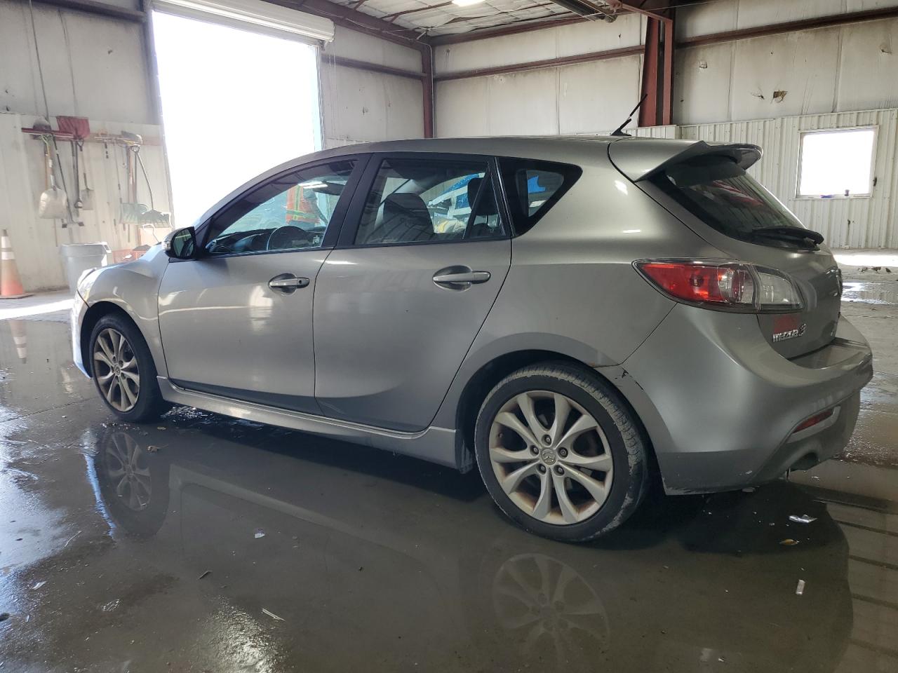 2010 Mazda 3 S VIN: JM1BL1H60A1226985 Lot: 86604075