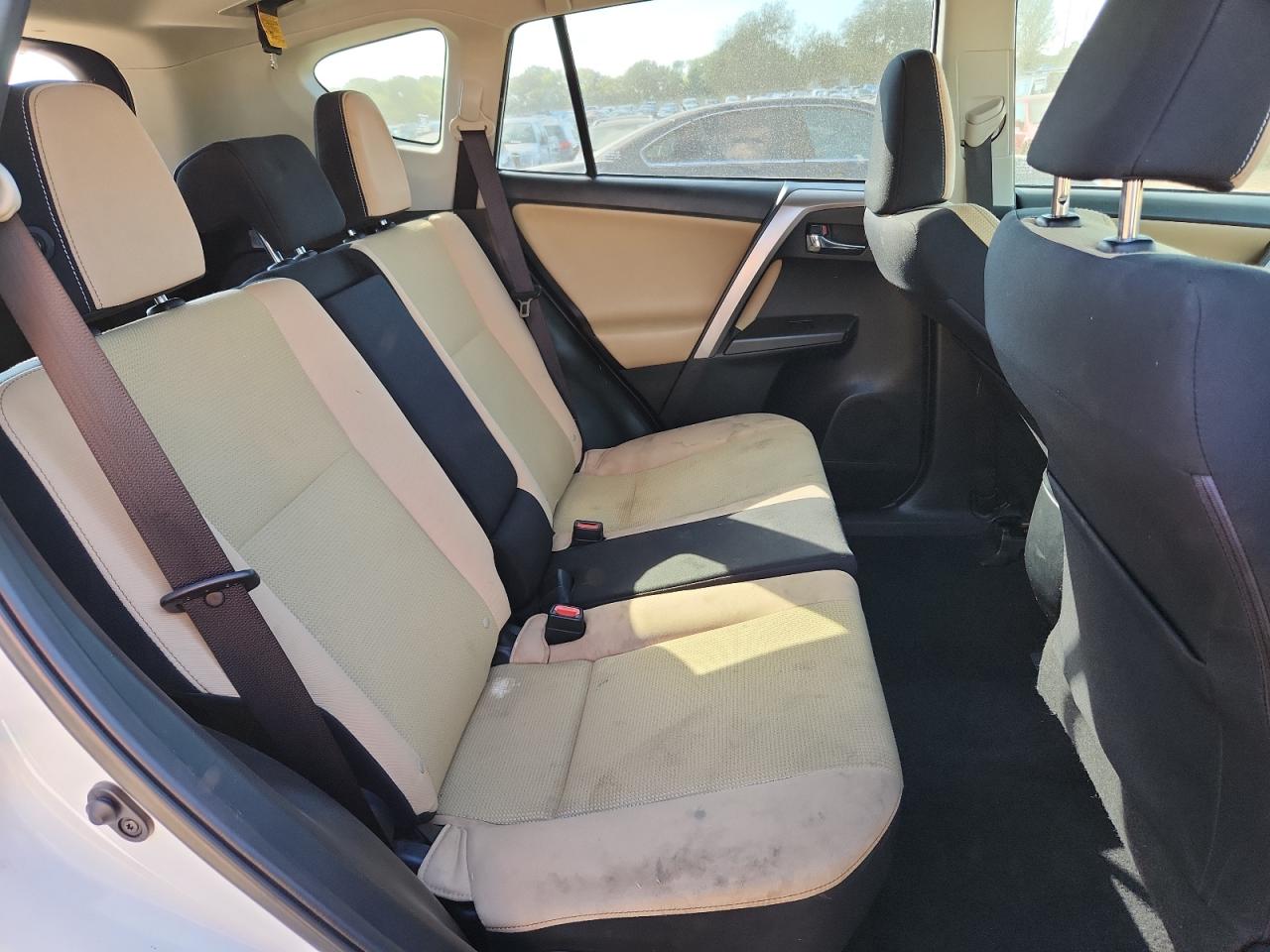 2017 Toyota Rav4 Xle VIN: JTMRFREV8HD198264 Lot: 84879415