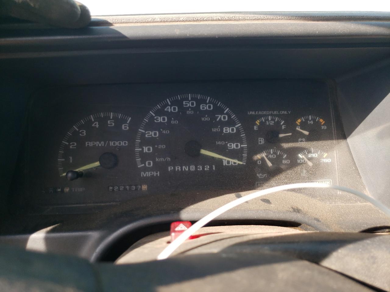 1998 GMC Sierra C1500 VIN: 1GTEC14WXWZ511267 Lot: 84565565