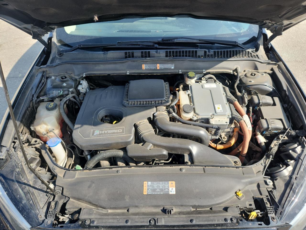 2017 Ford Fusion Se Hybrid VIN: 3FA6P0LU8HR374815 Lot: 82540255