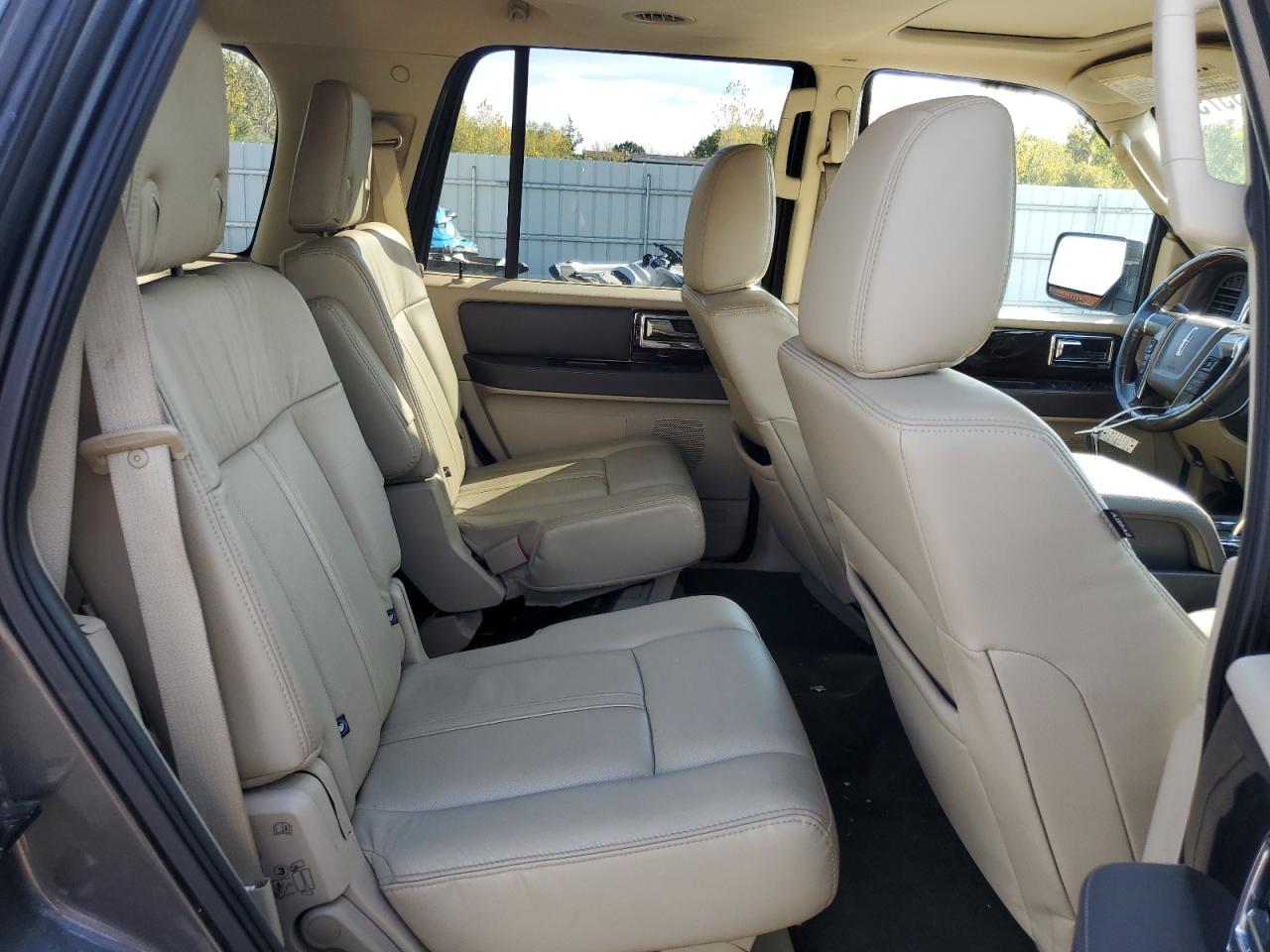 2015 Lincoln Navigator VIN: 5LMJJ2JT4FEJ07868 Lot: 86133575