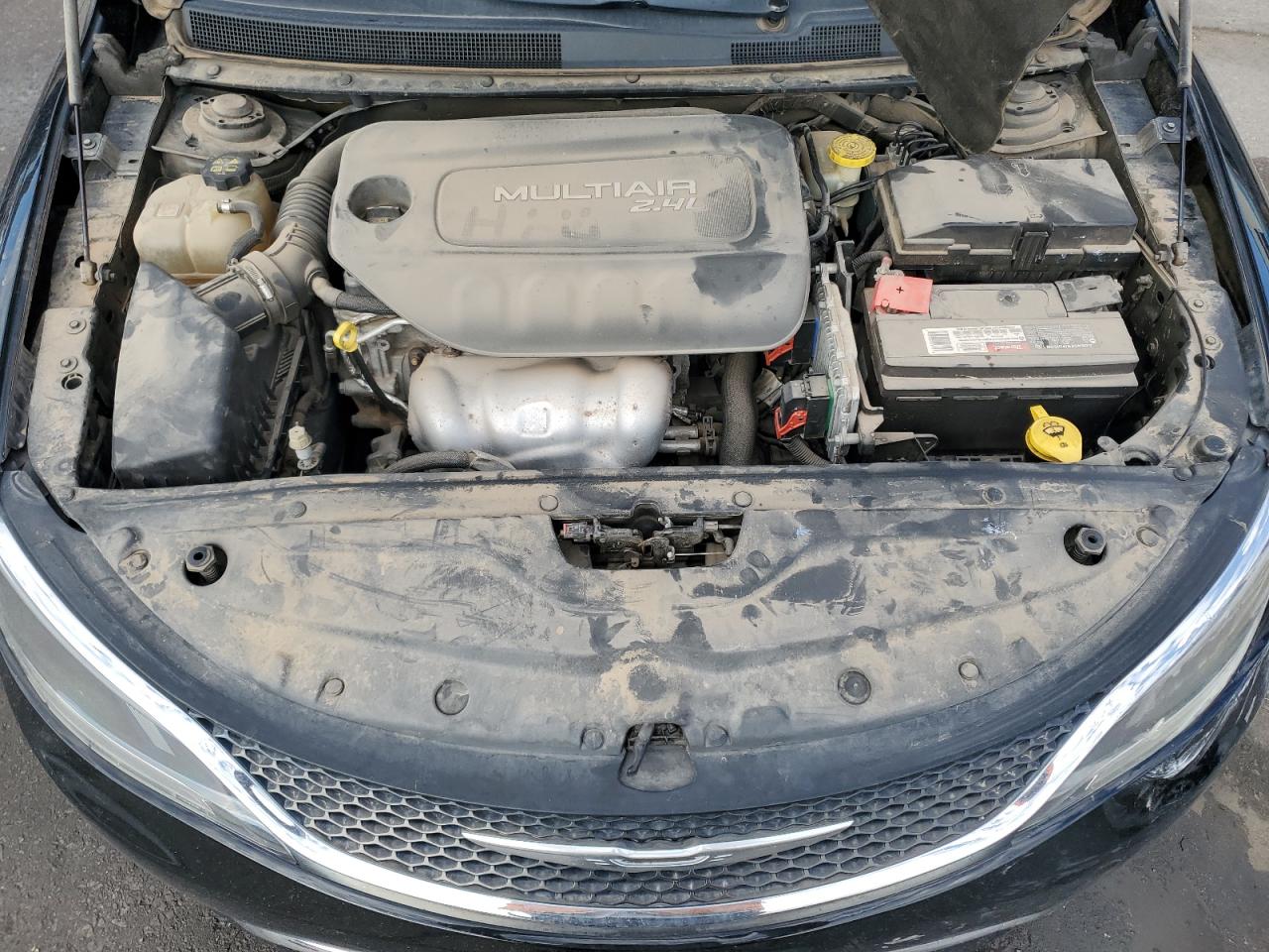 2015 Chrysler 200 Limited VIN: 1C3CCCAB6FN505014 Lot: 86321355