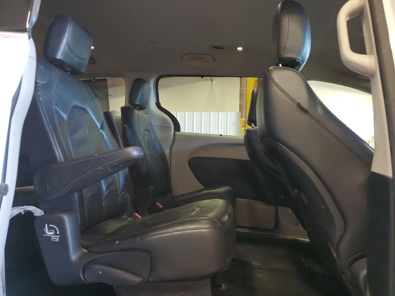 2020 Chrysler Pacifica Touring L VIN: 2C4RC1BG0LR176782 Lot: 69940185