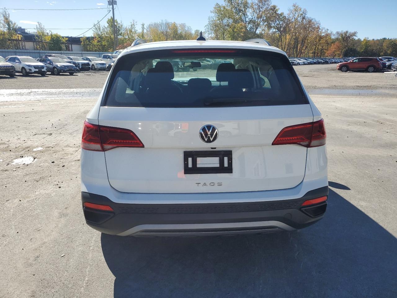 2022 Volkswagen Taos S VIN: 3VVCX7B24NM001836 Lot: 82389115