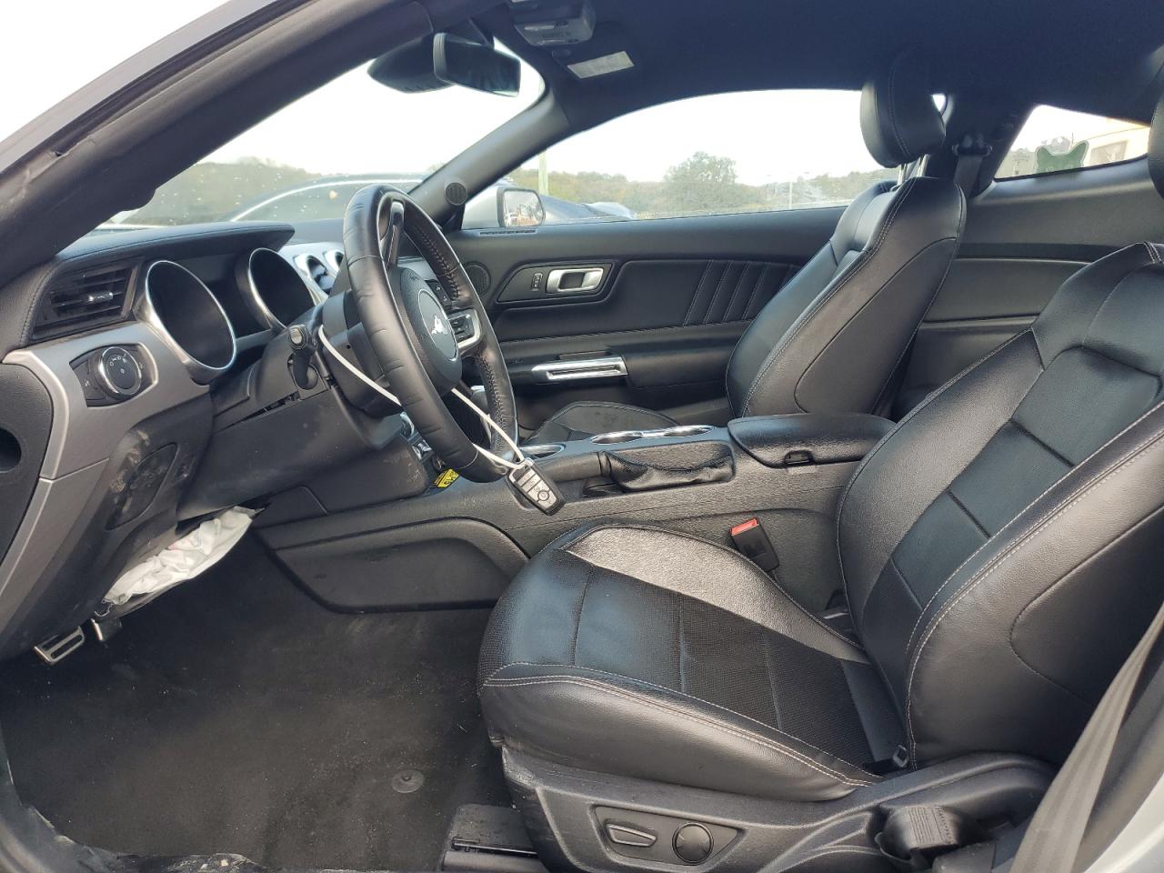 2022 Ford Mustang VIN: 1FA6P8TH0N5105501 Lot: 90439295