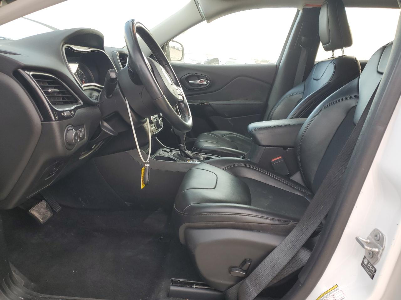 2021 Jeep Cherokee Latitude Plus VIN: 1C4PJLLB1MD155956 Lot: 82679485