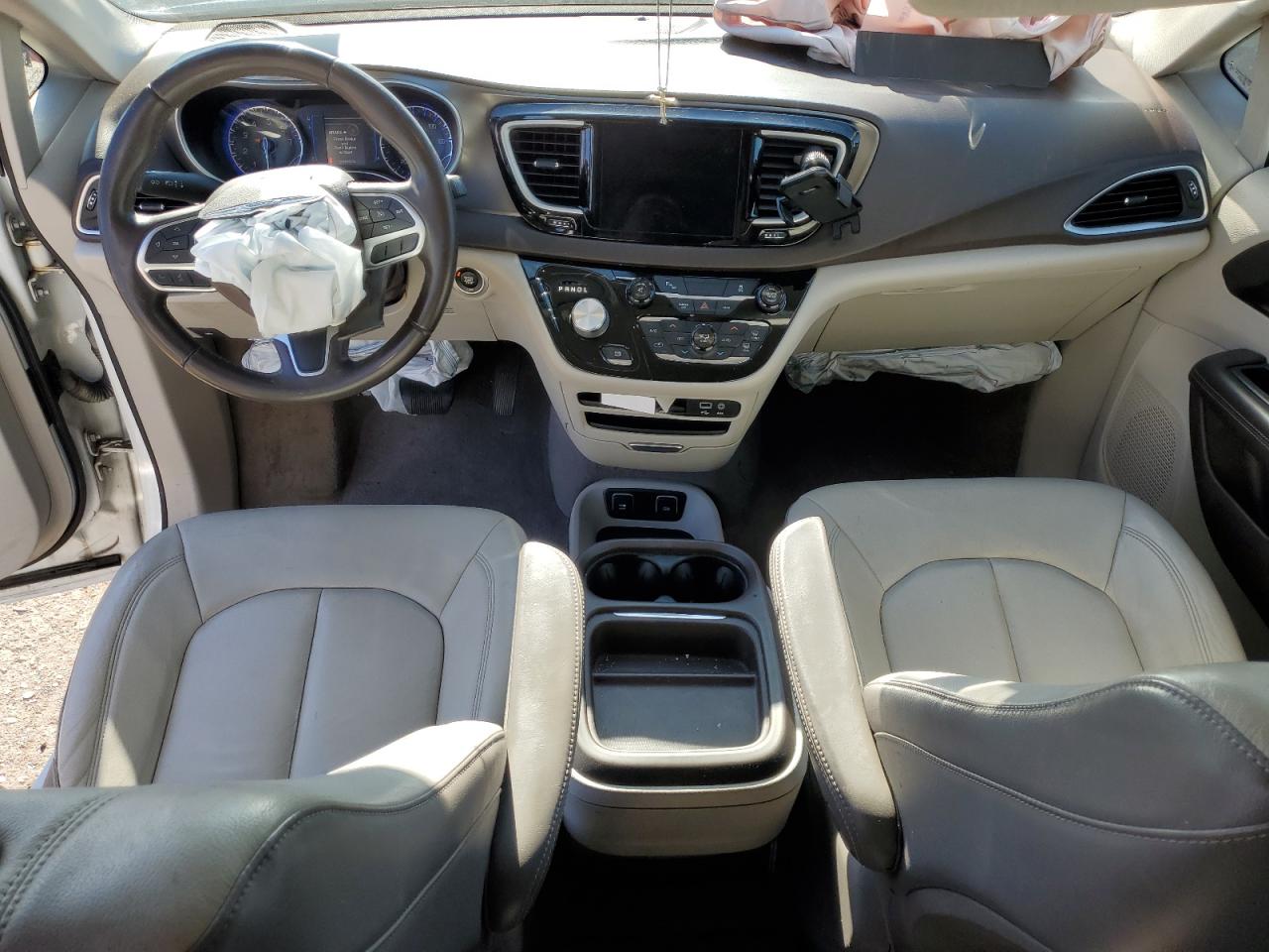 2017 Chrysler Pacifica Touring L VIN: 2C4RC1BG6HR539934 Lot: 85650725