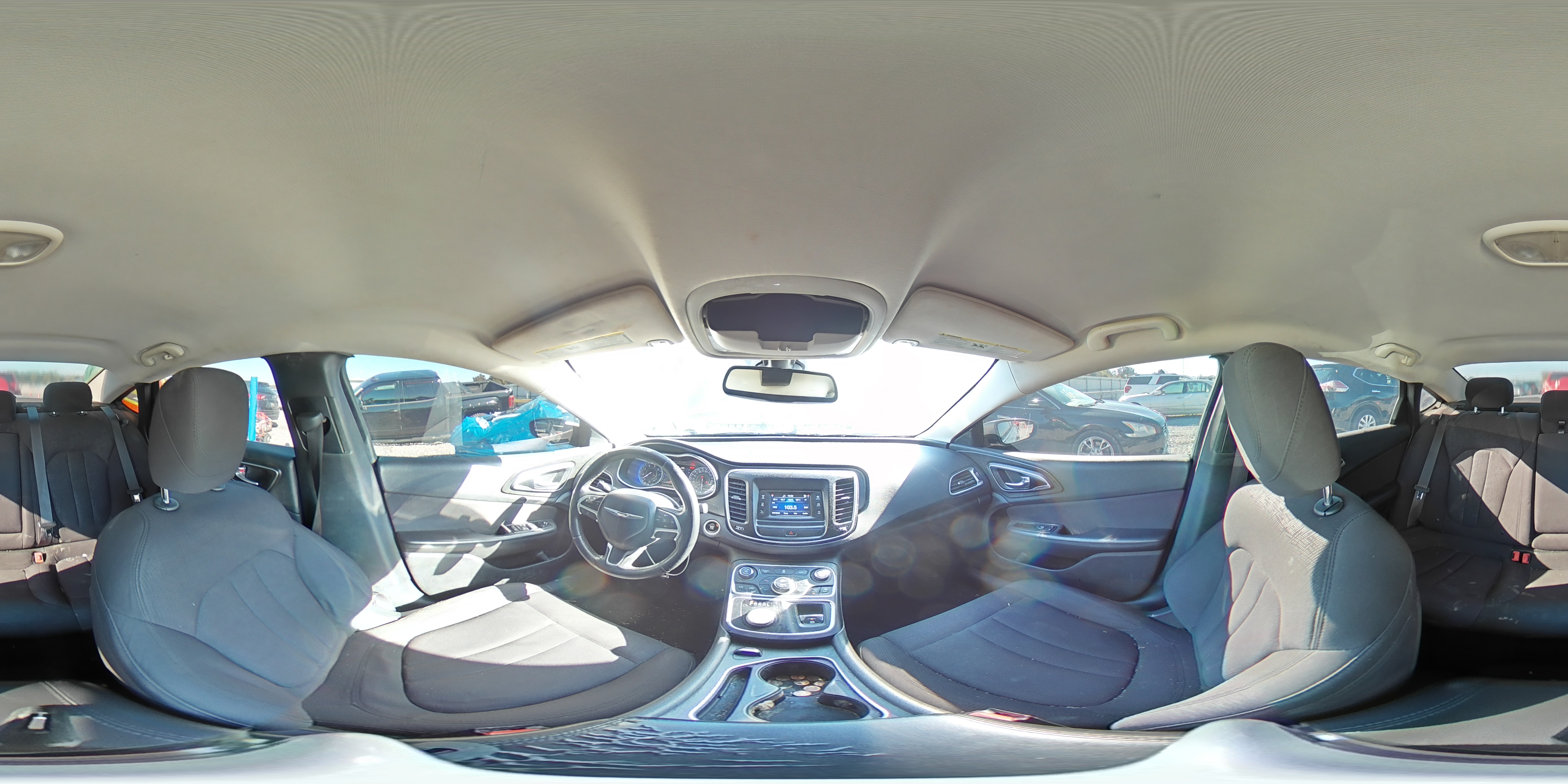 2015 Chrysler 200 Limited VIN: 1C3CCCAB4FN647474 Lot: 82757365