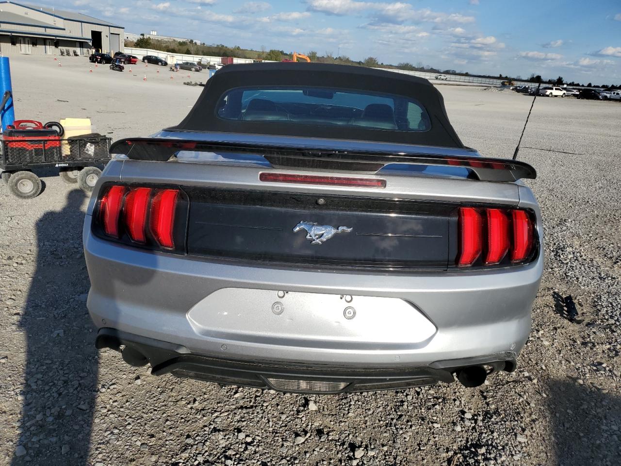 2021 Ford Mustang VIN: 1FATP8UH5M5116168 Lot: 89514405