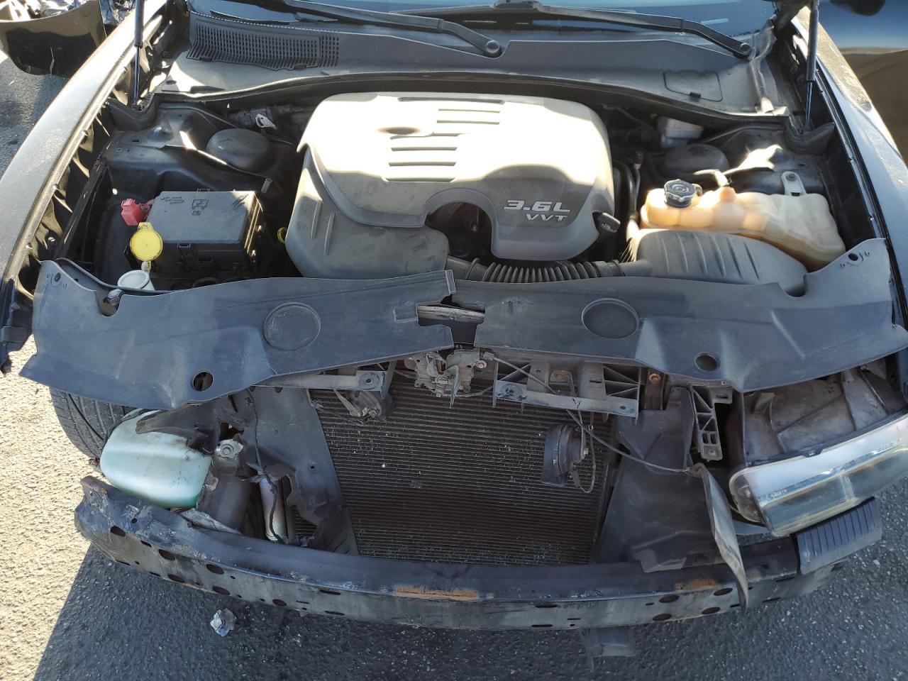 2012 Dodge Charger Se VIN: 2C3CDXBGXCH197655 Lot: 82425155