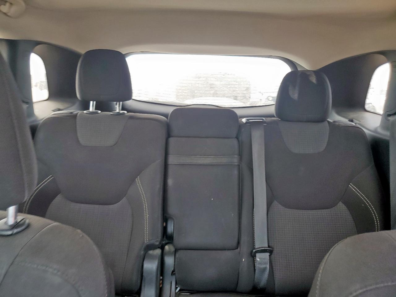 2015 Jeep Cherokee Latitude VIN: 1C4PJLCS2FW722568 Lot: 85858005