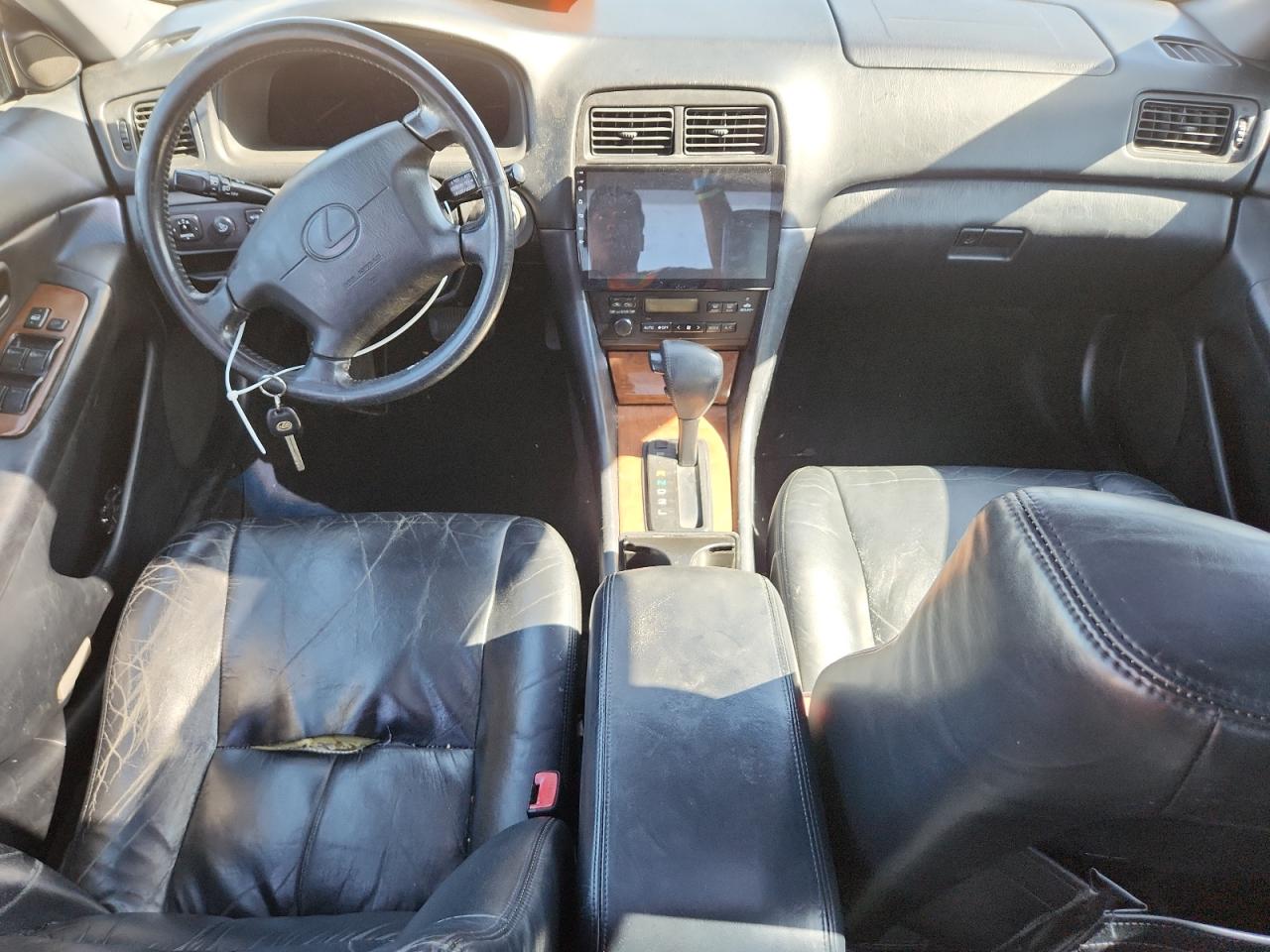 1999 Lexus Es 300 VIN: JT8BF28G6X0160204 Lot: 84907595