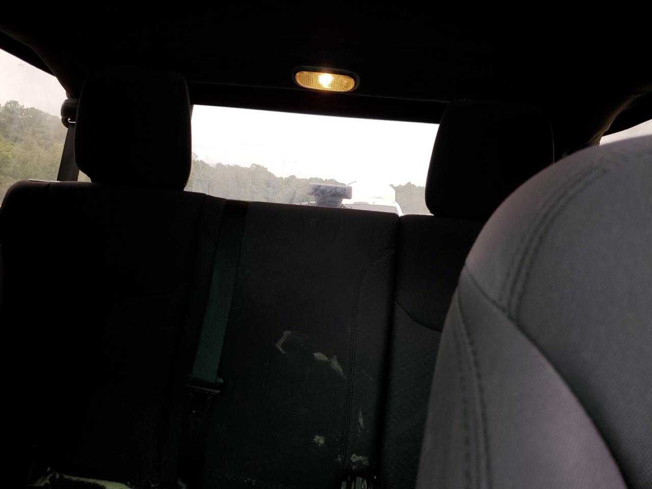 2013 Jeep Wrangler Unlimited Sport VIN: 1C4BJWDG8DL670299 Lot: 83804925