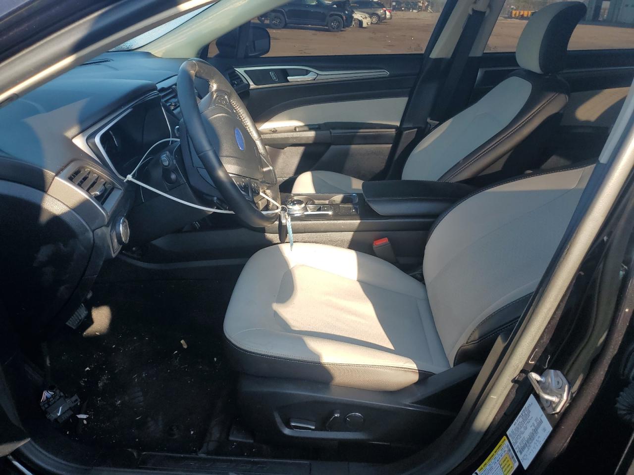 2019 Ford Fusion Se VIN: 3FA6P0HD8KR215292 Lot: 86526935