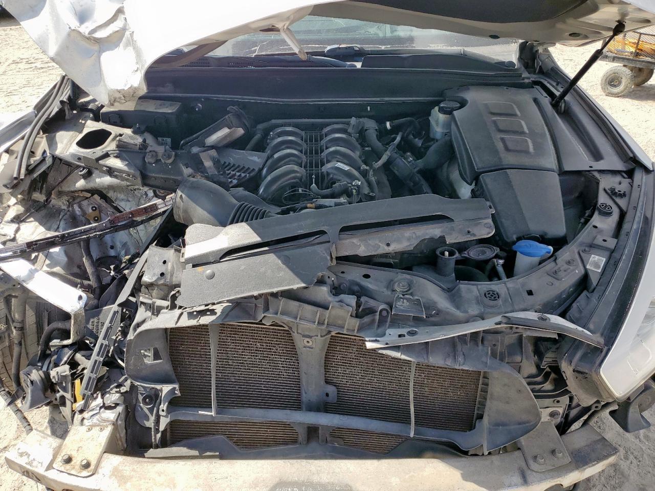 2015 Kia K900 VIN: KNALW4D44F6017094 Lot: 82250745