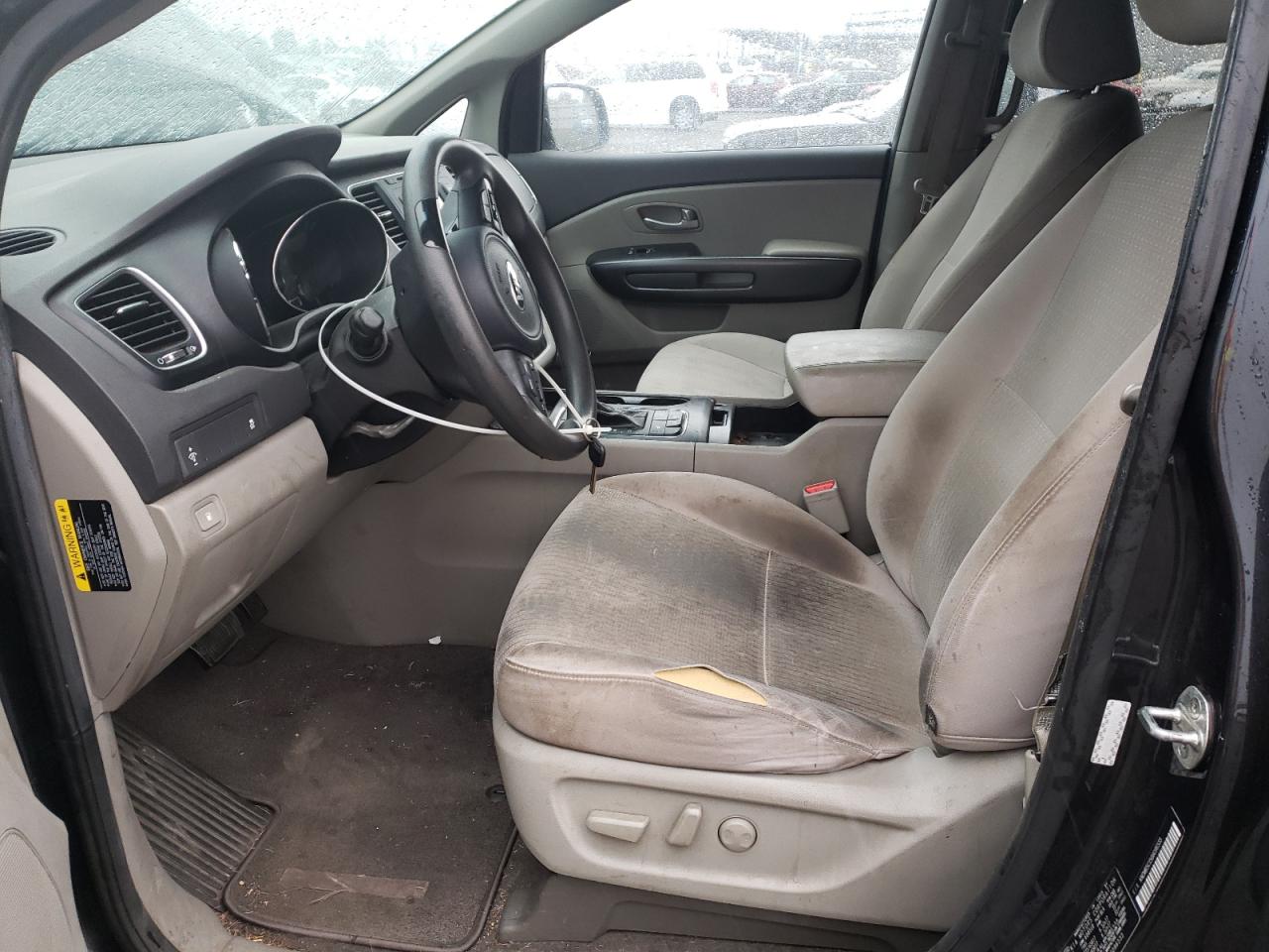 2016 Kia Sedona Lx VIN: KNDMB5C15G6096535 Lot: 82300735