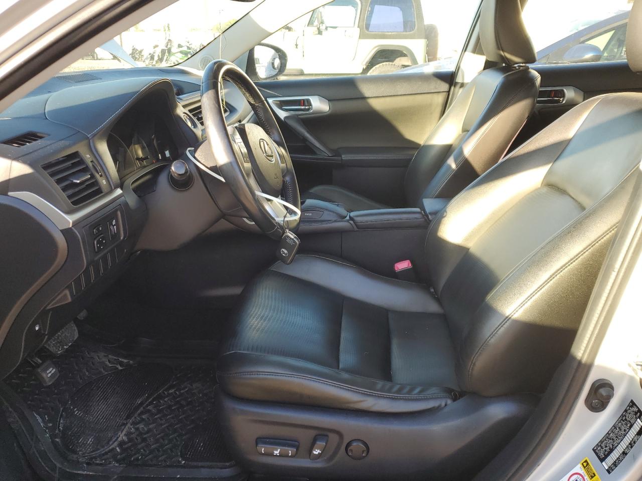 2013 Lexus Ct 200 VIN: JTHKD5BH0D2124467 Lot: 82310325