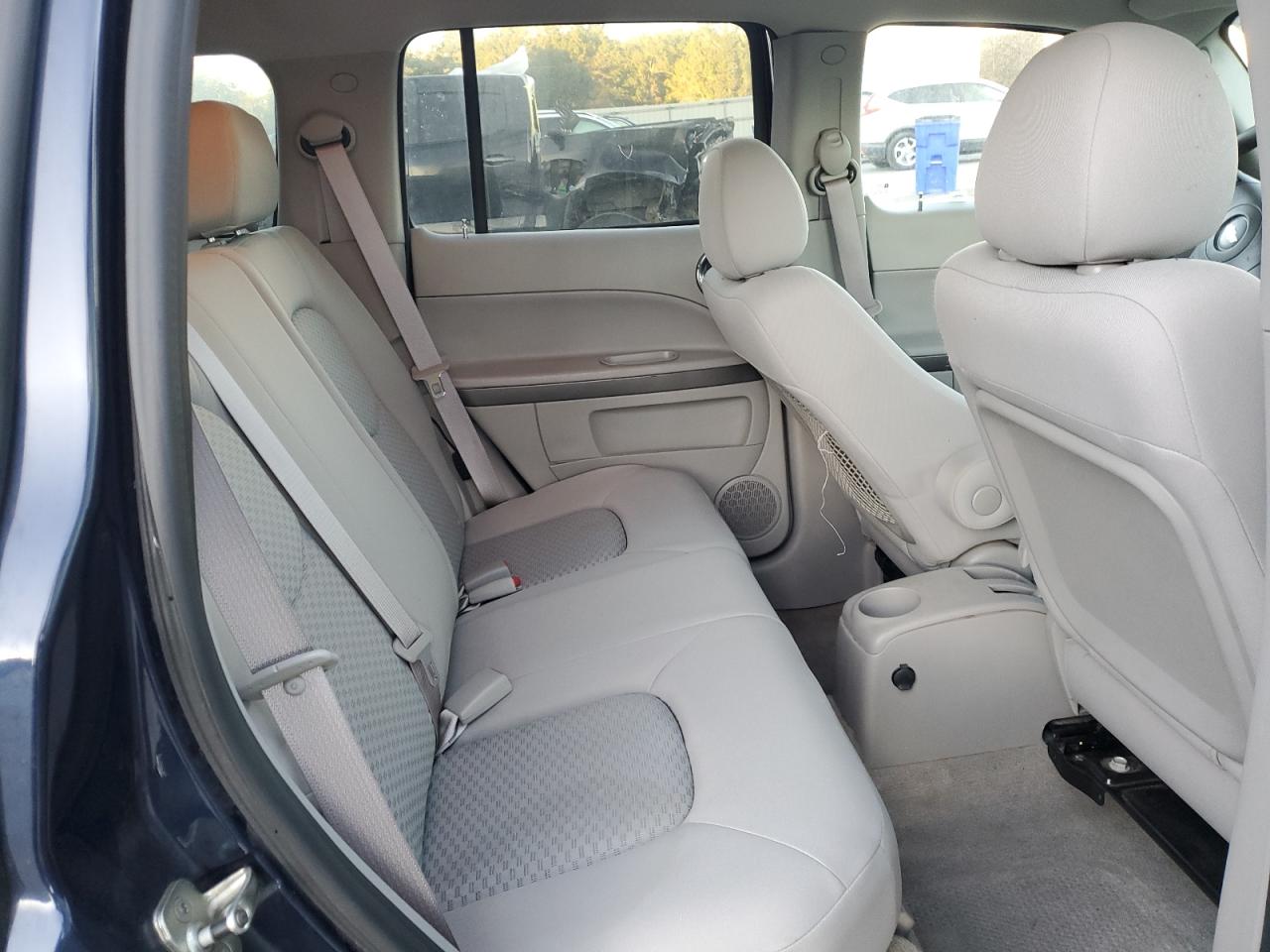 2007 Chevrolet Hhr Lt VIN: 3GNDA23D67S560852 Lot: 85412235