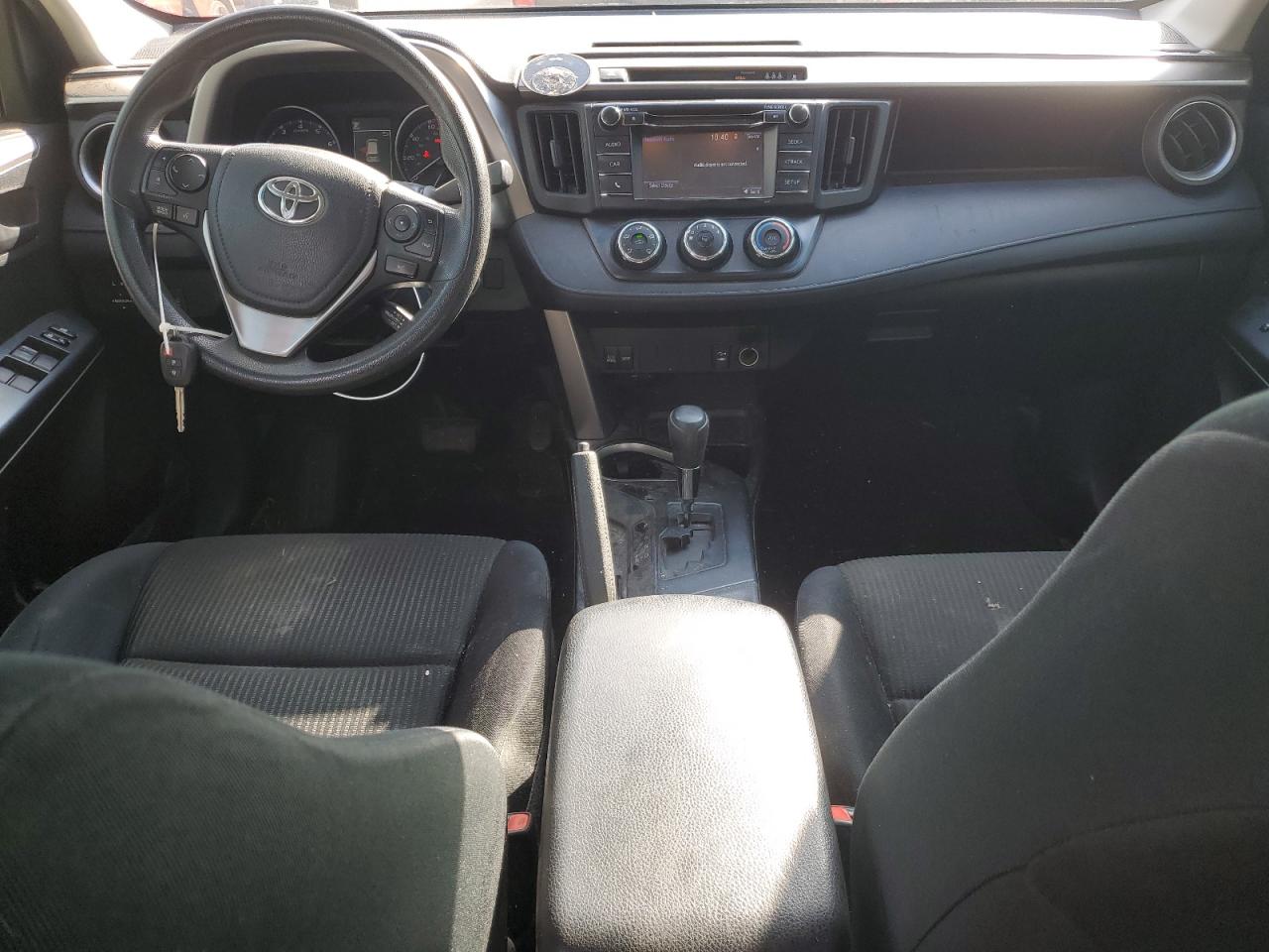 2017 Toyota Rav4 Le VIN: JTMBFREV6HJ715791 Lot: 84727025