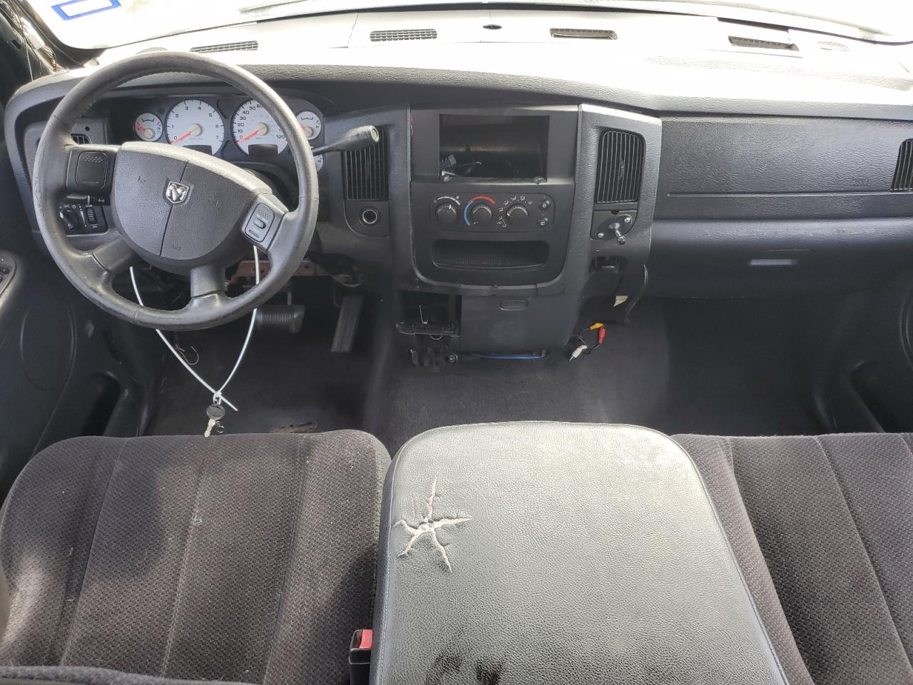 2004 Dodge Ram 1500 St VIN: 1D7HA18N24J209705 Lot: 86889845