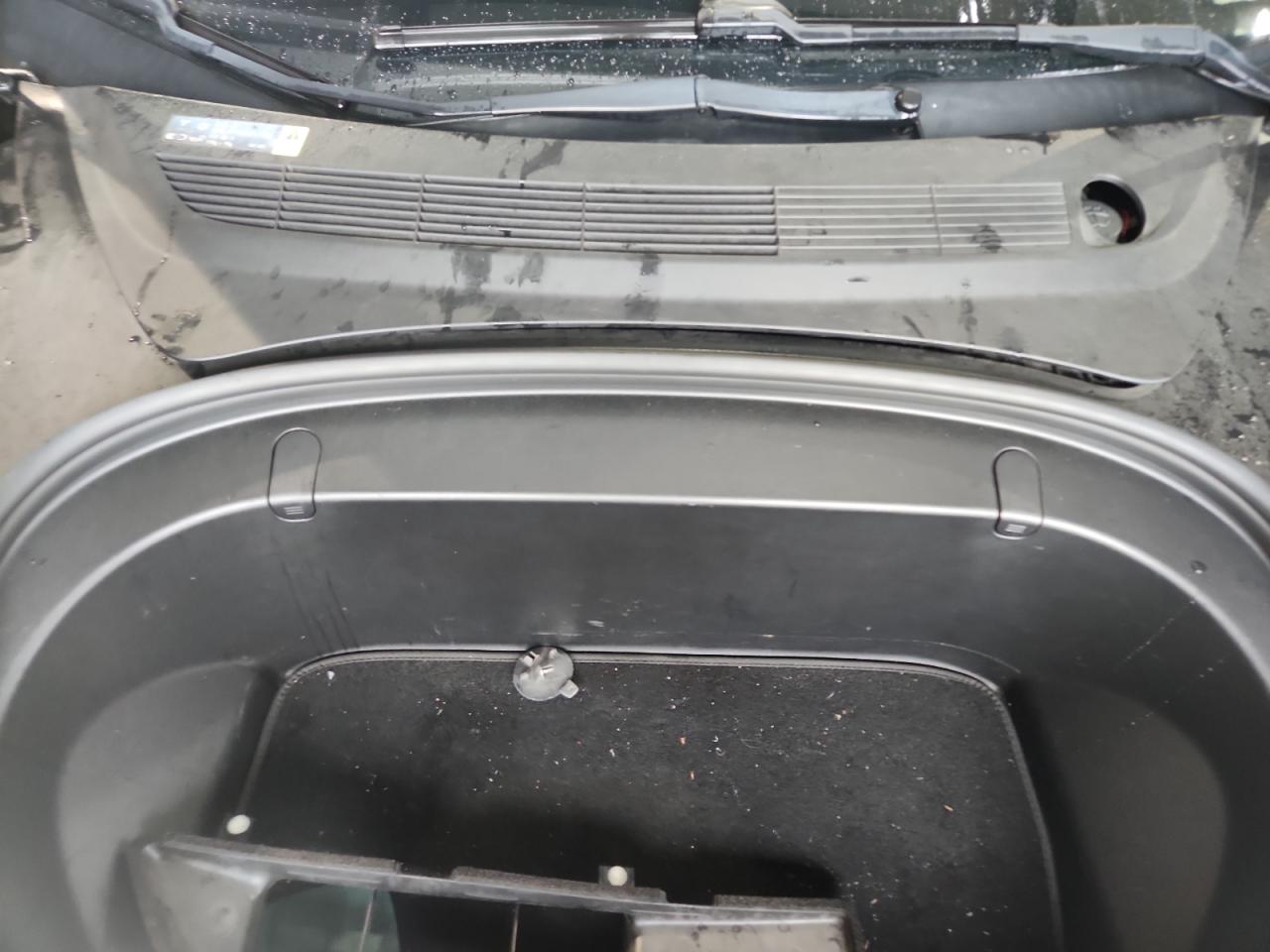 2018 Tesla Model 3 VIN: 5YJ3E1EA9JF039355 Lot: 90112165