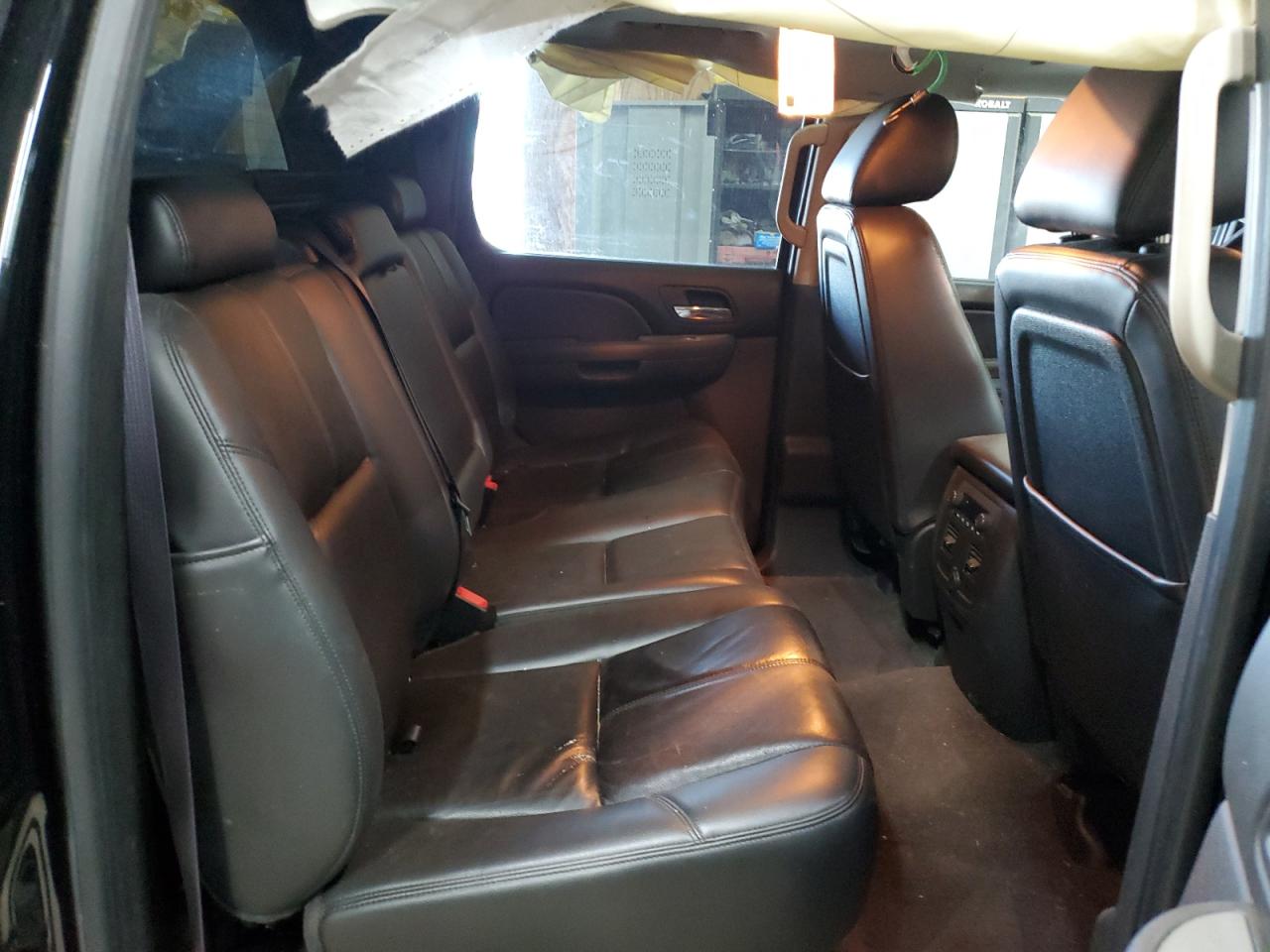 2011 Chevrolet Avalanche Lt VIN: 3GNTKFE38BG209439 Lot: 81909405