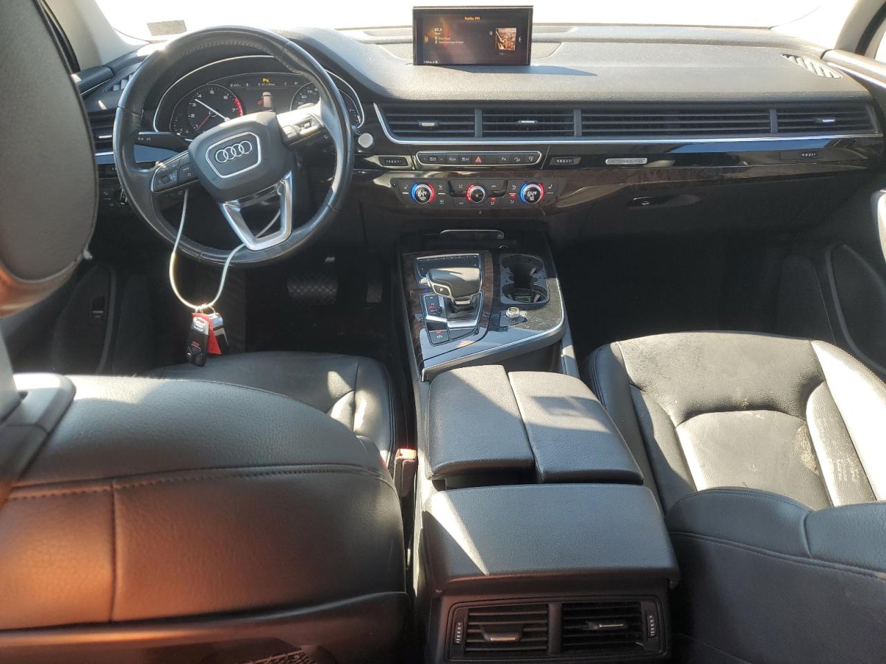 2017 Audi Q7 Premium Plus VIN: WA1LAAF72HD042723 Lot: 82608635