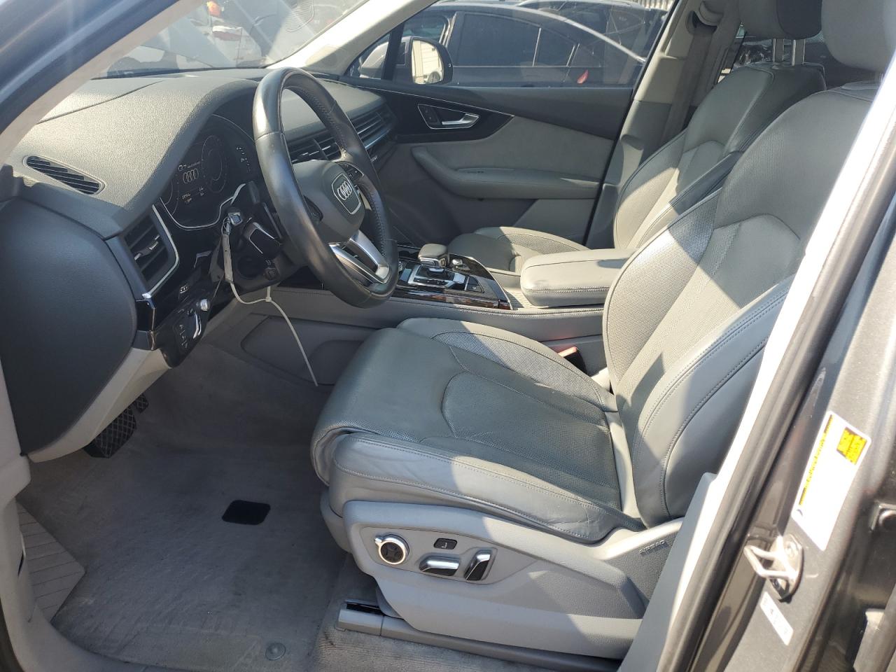 2017 Audi Q7 Prestige VIN: WA1VABF7XHD007734 Lot: 84964275