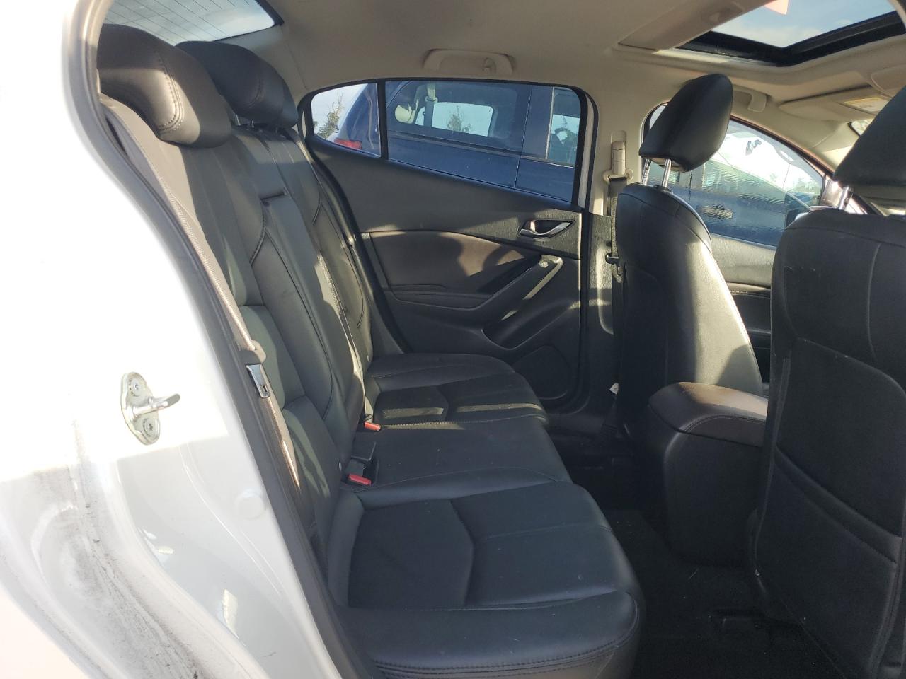 2018 Mazda 3 Touring VIN: 3MZBN1V30JM219751 Lot: 85573095