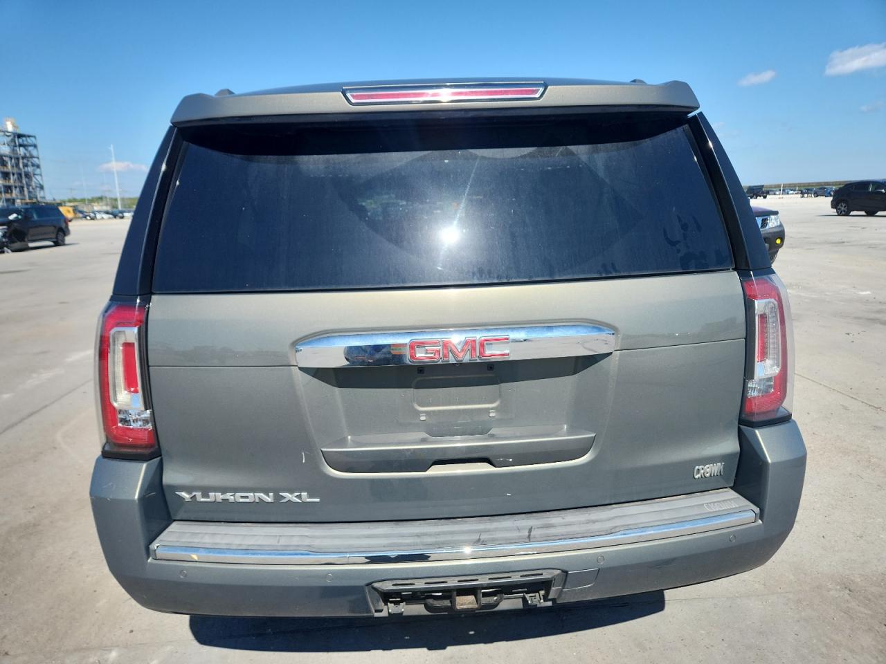 2017 GMC Yukon Xl Denali VIN: 1GKS1HKJ6HR190571 Lot: 85742505