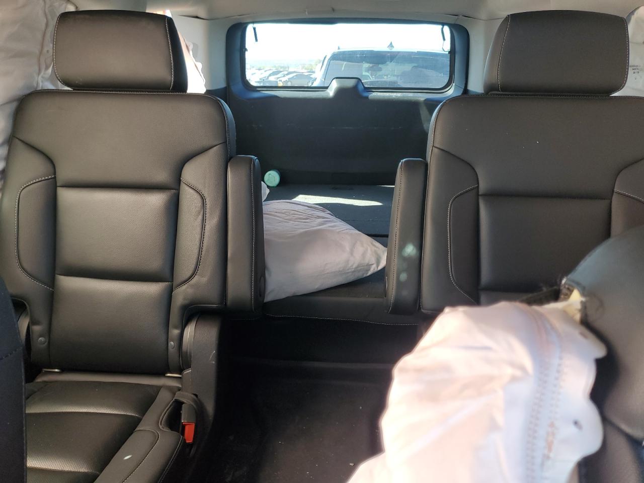 2020 GMC Yukon Xl K1500 Slt VIN: 1GKS2GKC4LR250090 Lot: 82569705