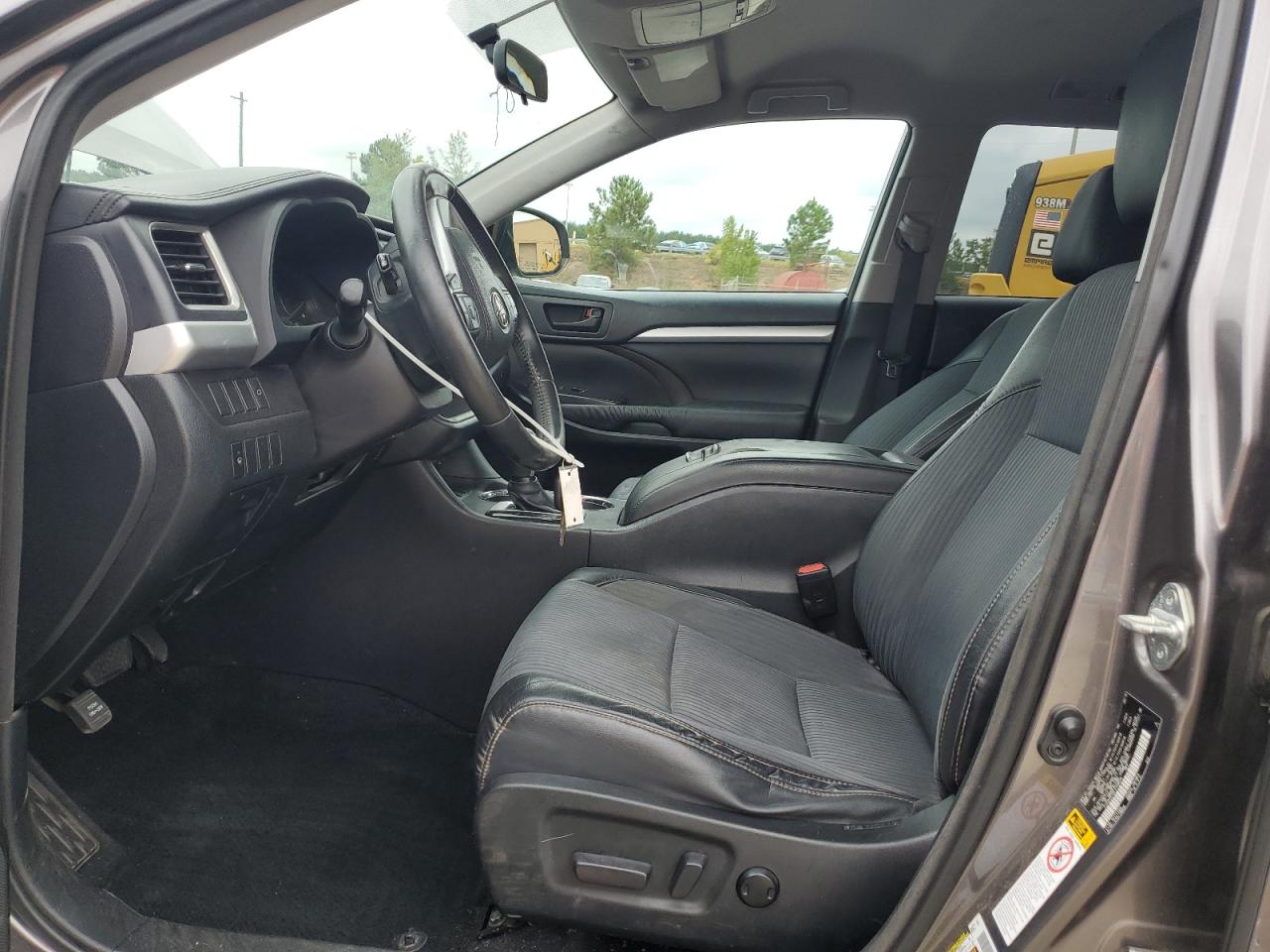 2015 Toyota Highlander Le VIN: 5TDZKRFHXFS108635 Lot: 84439195
