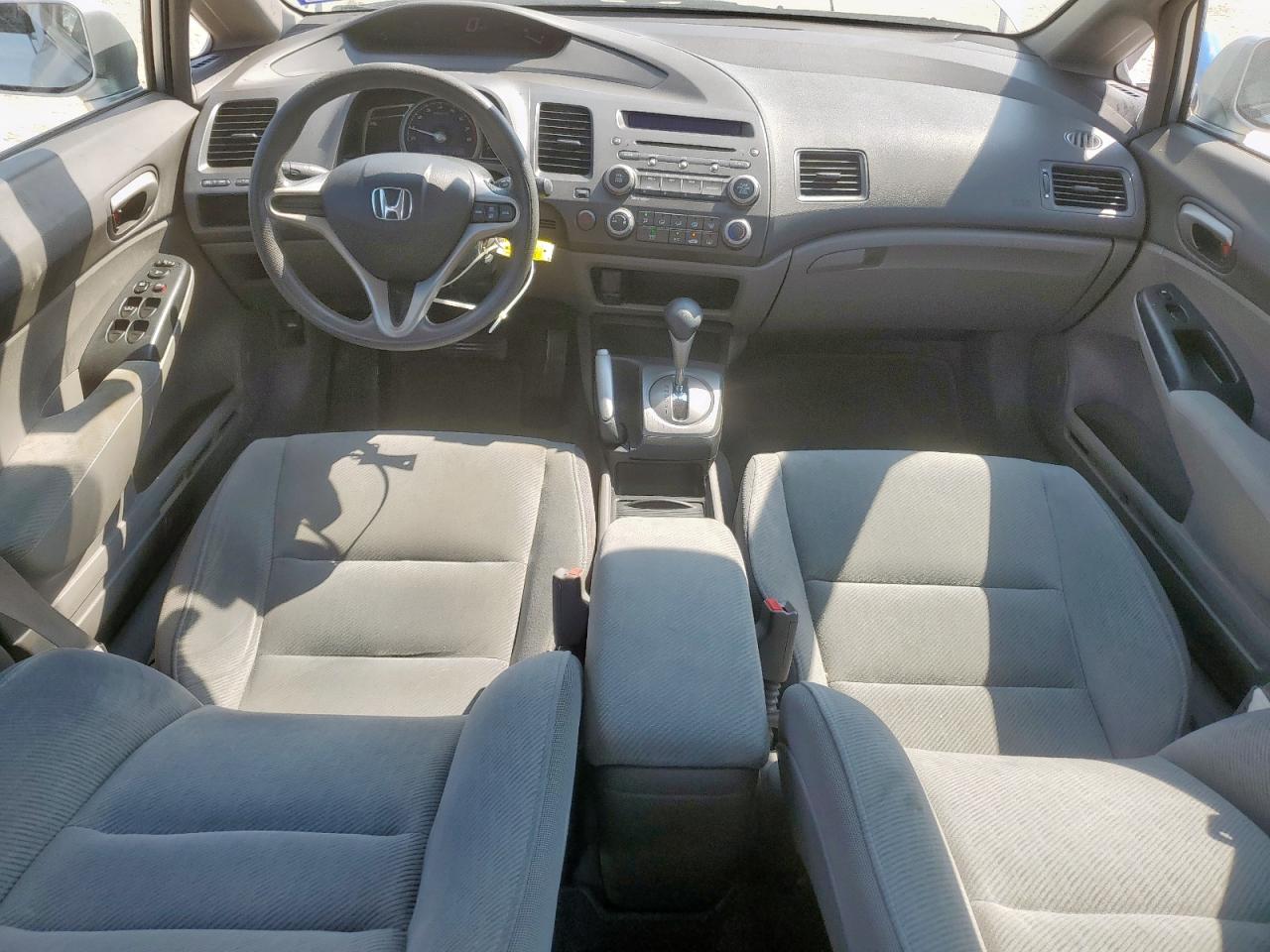 2009 Honda Civic Lx VIN: 19XFA16539E052131 Lot: 84992205