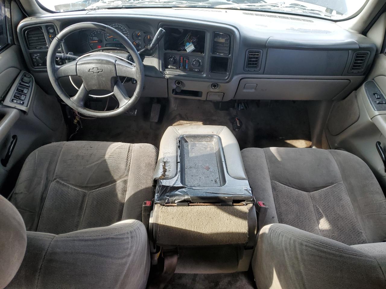 2004 Chevrolet Tahoe K1500 VIN: 1GNEK13V04J216600 Lot: 86247535