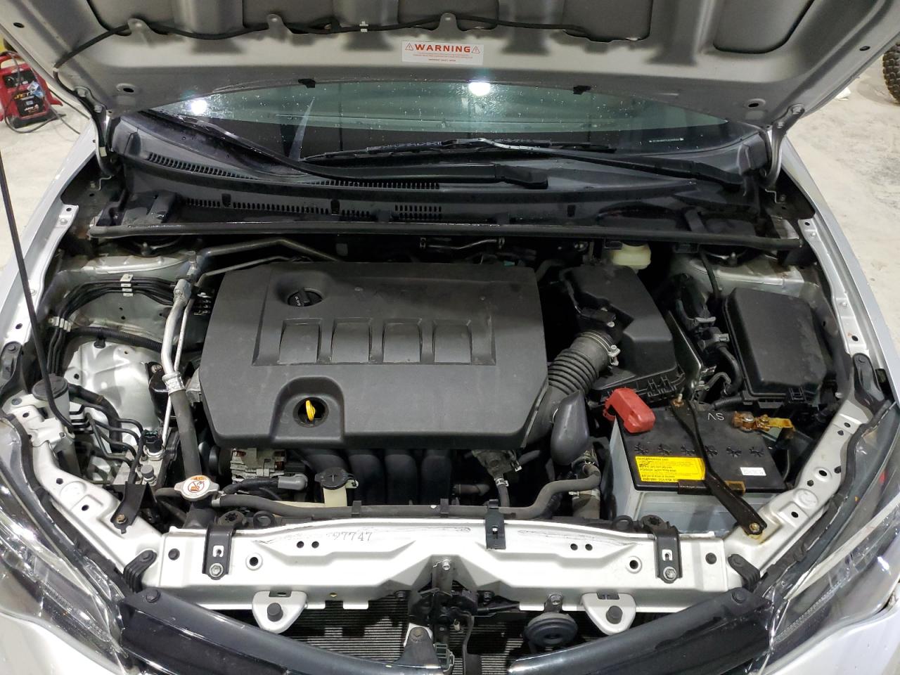 2018 Toyota Corolla L VIN: 2T1BURHE3JC069564 Lot: 90528295