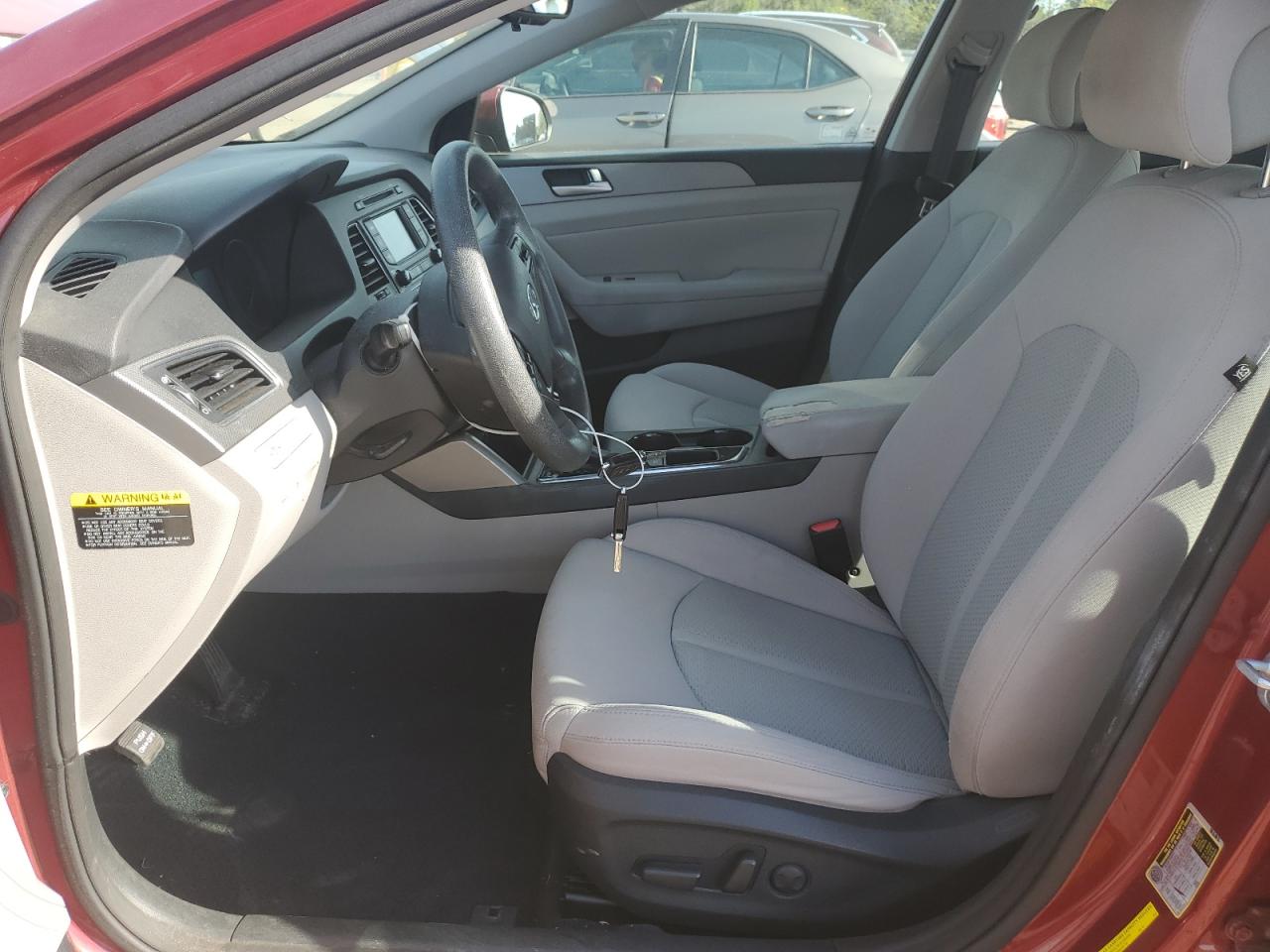 2015 Hyundai Sonata Se VIN: 5NPE24AF9FH182626 Lot: 84282245