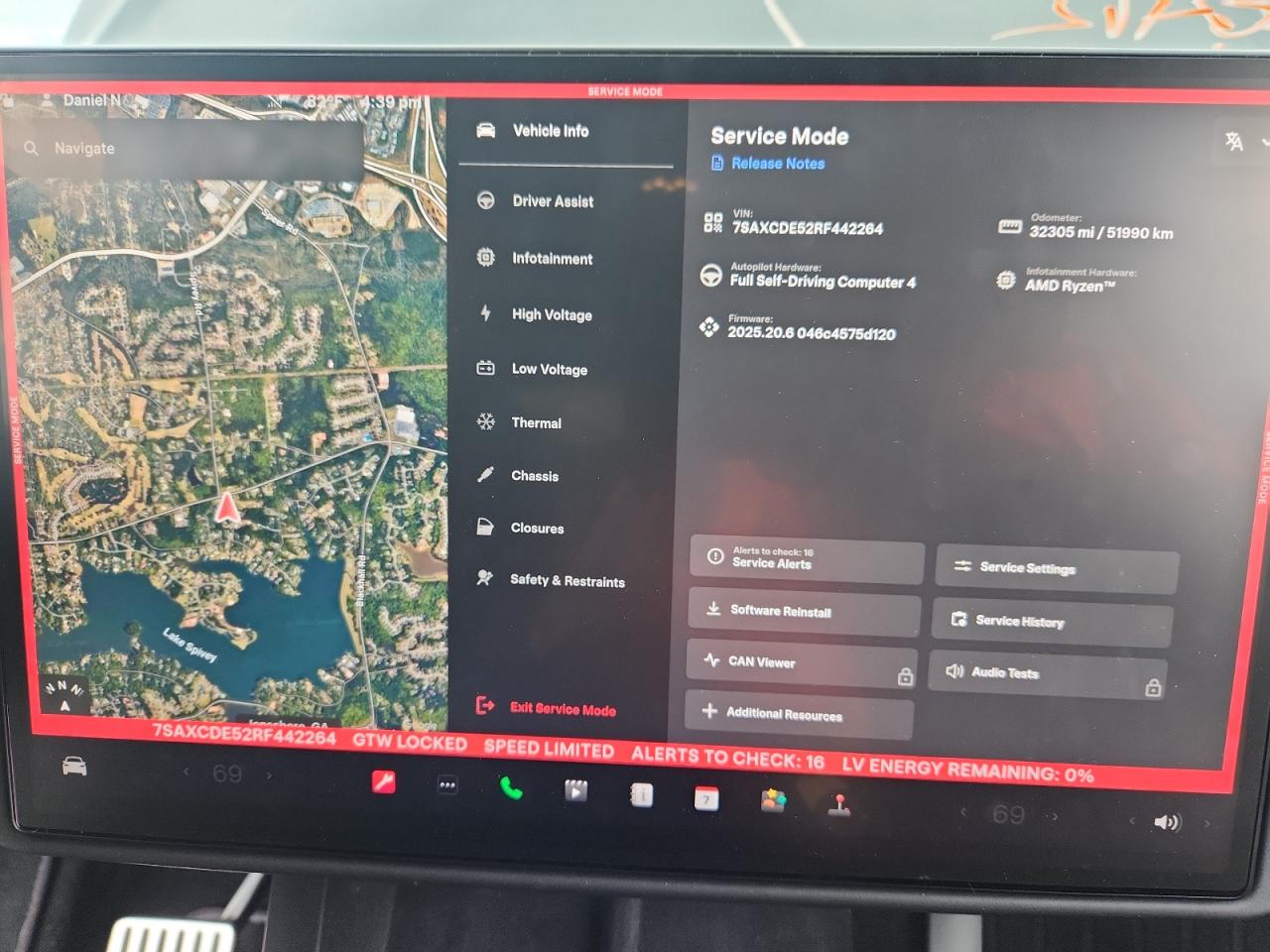 2024 Tesla Model X VIN: 7SAXCDE52RF442264 Lot: 84564375