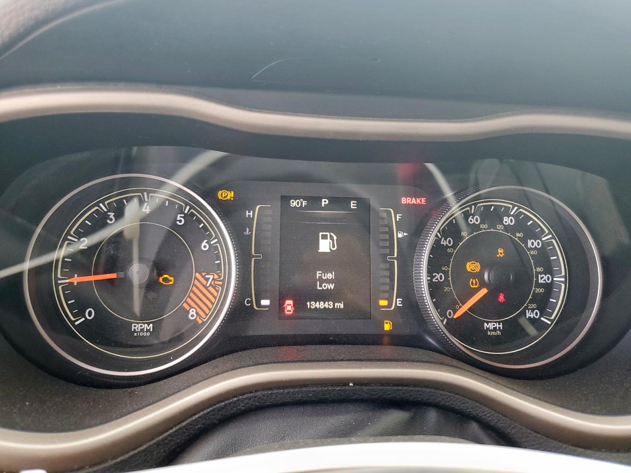 2015 Jeep Cherokee Latitude VIN: 1C4PJLCS2FW722568 Lot: 85858005