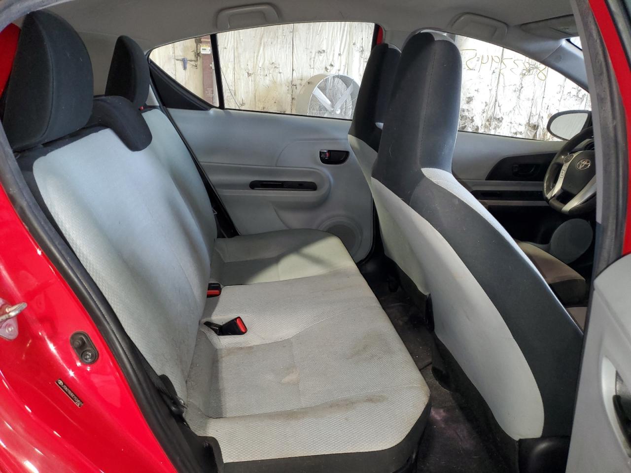 2012 Toyota Prius C VIN: JTDKDTB30C1524527 Lot: 81833945