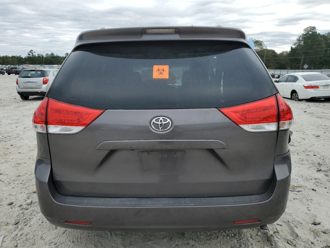 2013 Toyota Sienna Le VIN: 5TDKK3DC0DS363488 Lot: 82345295