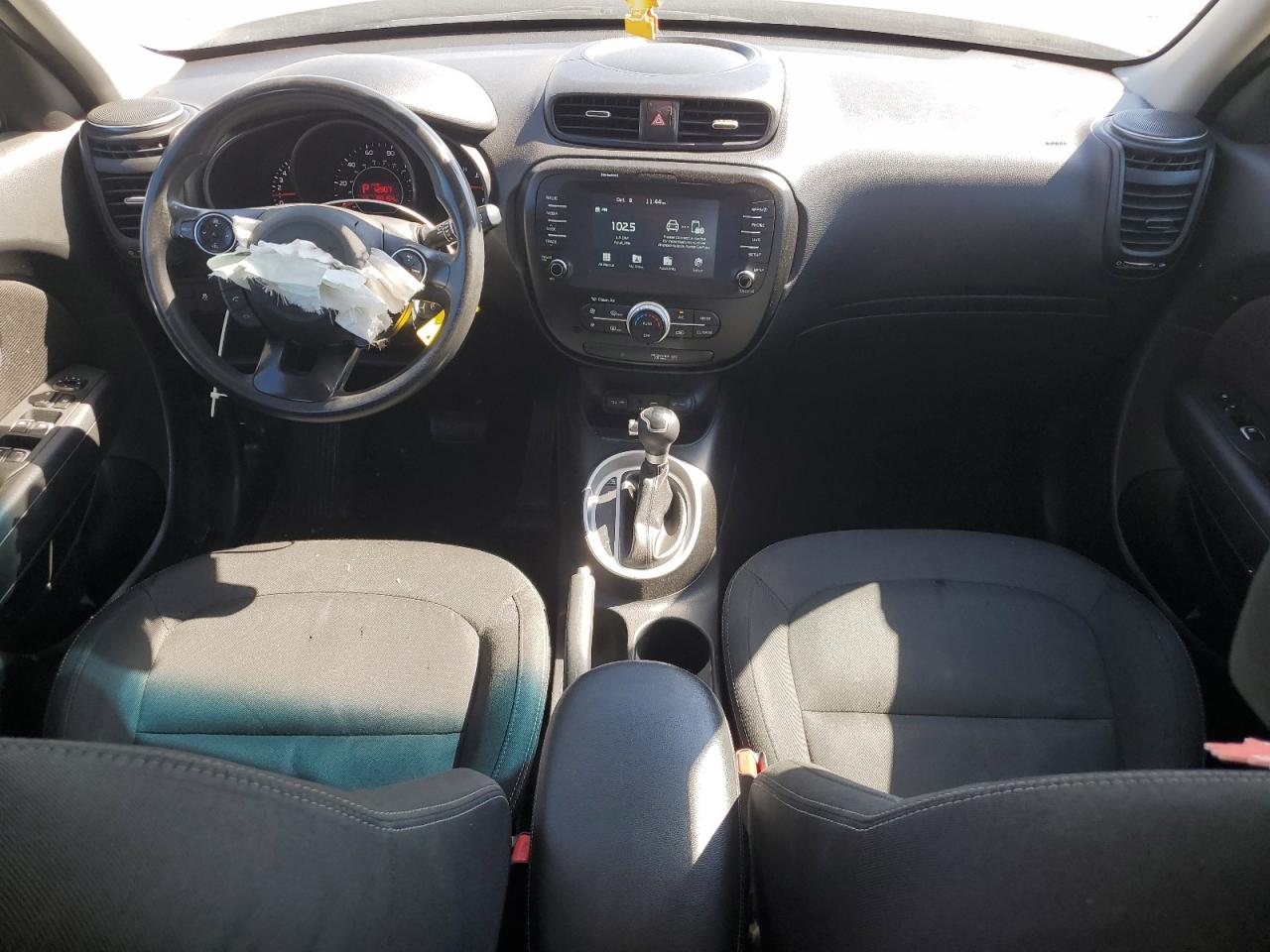 2019 Kia Soul + VIN: KNDJP3A59K7689218 Lot: 85874425