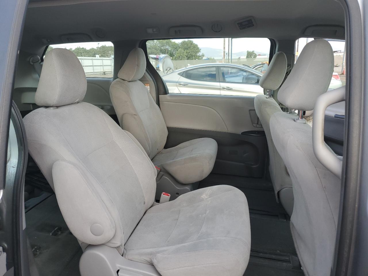 2015 Toyota Sienna VIN: 5TDZK3DC2FS546988 Lot: 86527525