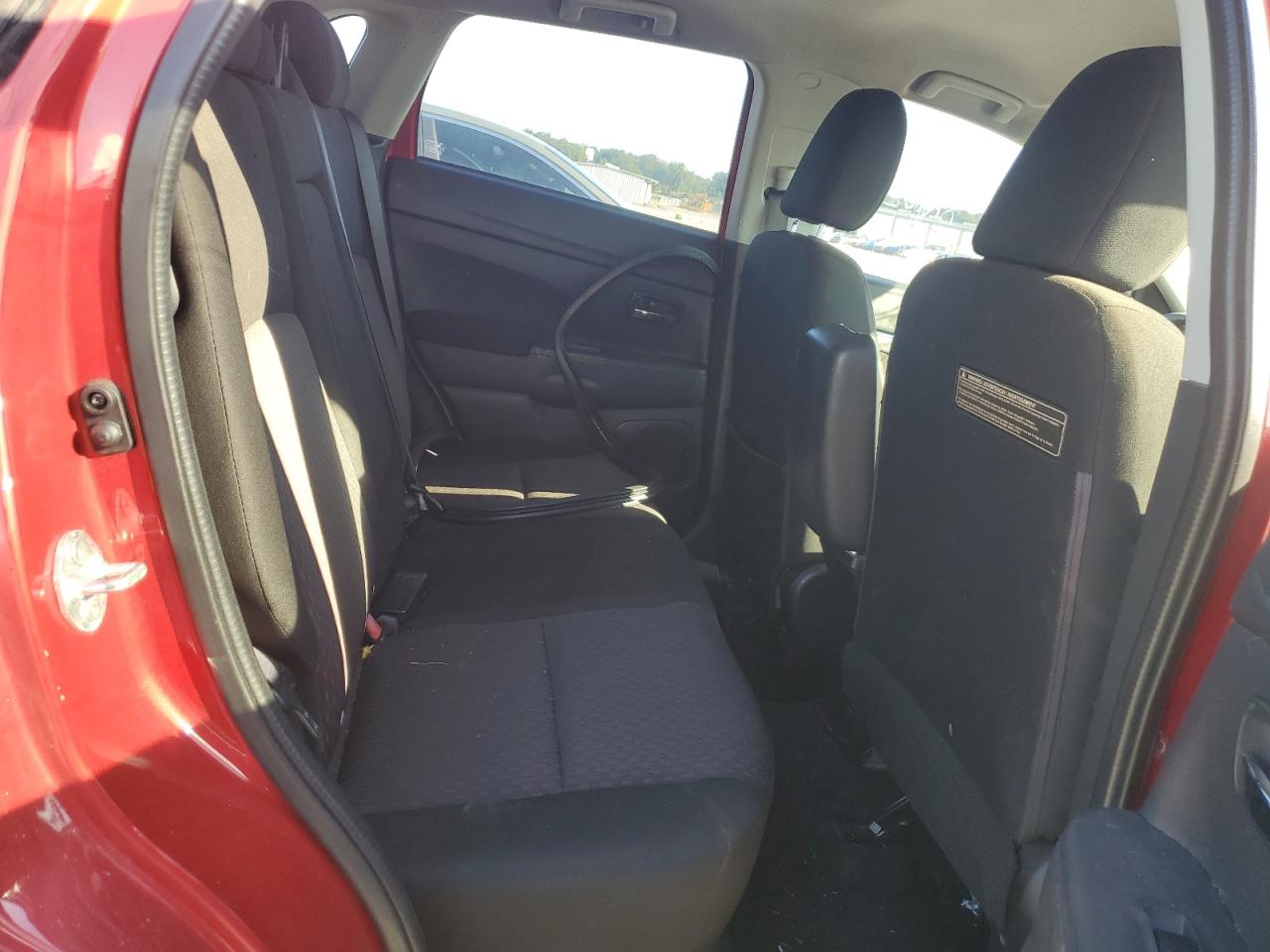 2017 Mitsubishi Outlander Sport Es VIN: JA4AP3AU3HZ002670 Lot: 86716685
