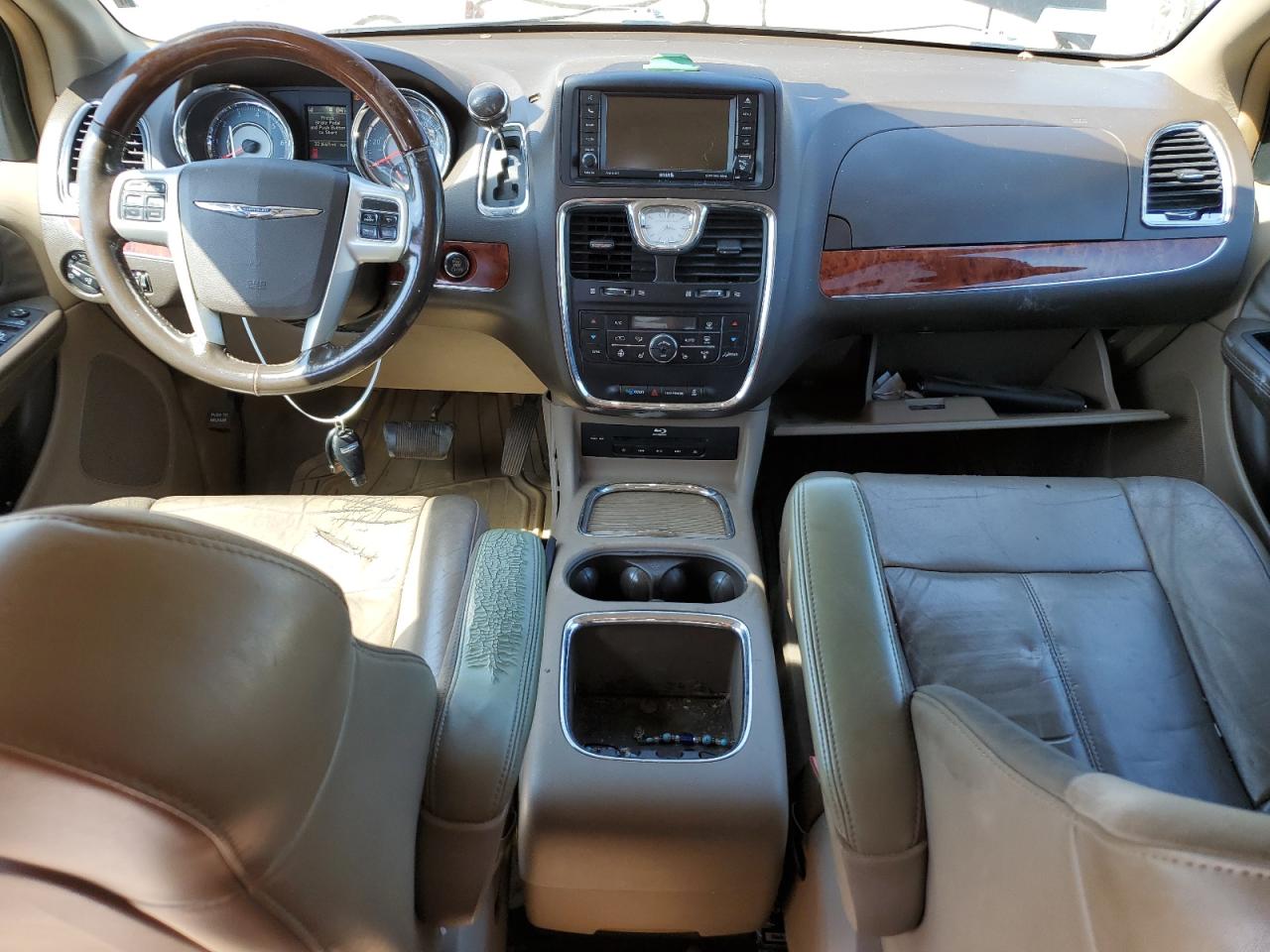 2015 Chrysler Town & Country Limited Platinum VIN: 2C4RC1GG8FR528164 Lot: 84919405