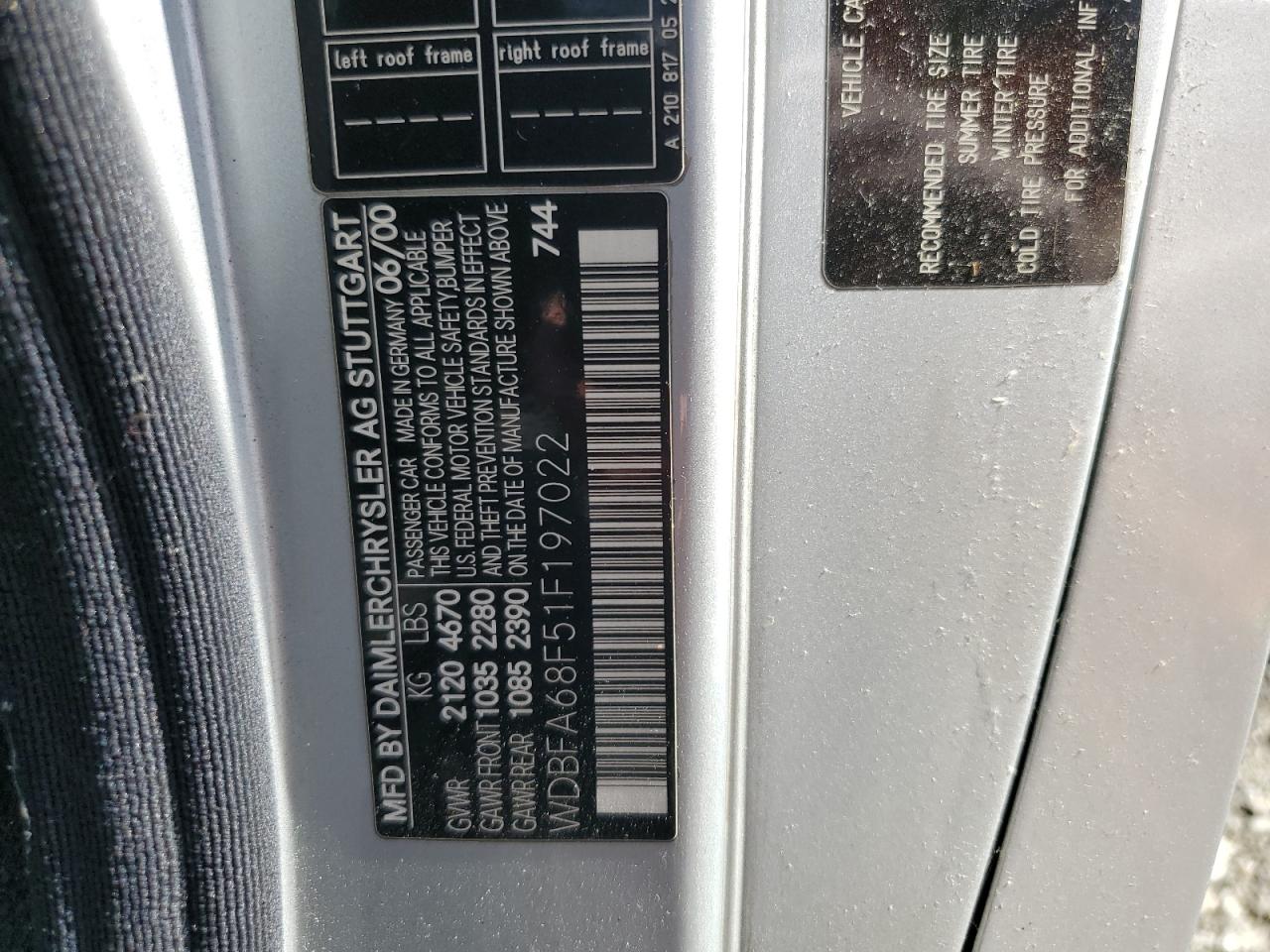 V (R230) V (R230)