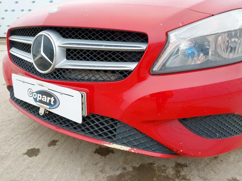 2014 MERCEDES-BENZ A180 BLUEEFFICIENCY SPORT 