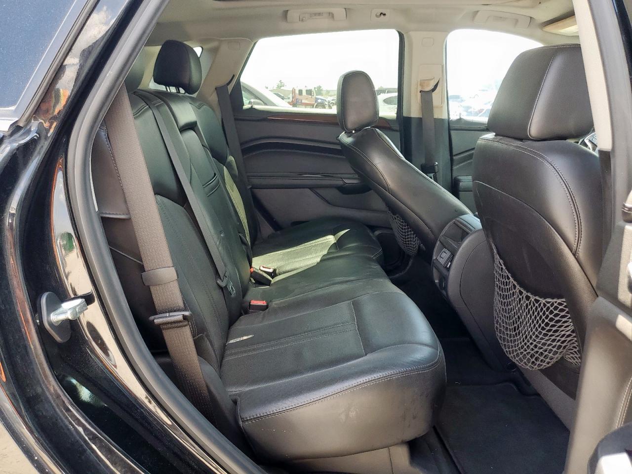 2014 Cadillac Srx Luxury Collection VIN: 3GYFNBE37ES563065 Lot: 81951055