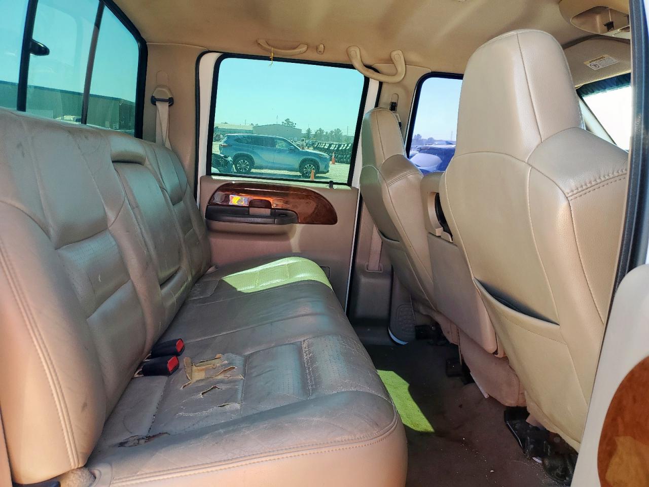 2002 Ford F250 Super Duty VIN: 1FTNW21F82ED57063 Lot: 81878755